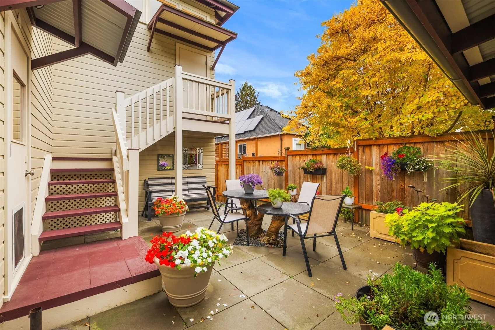 4712 SW Brace Point Drive , Seattle, WA 98136-2612
