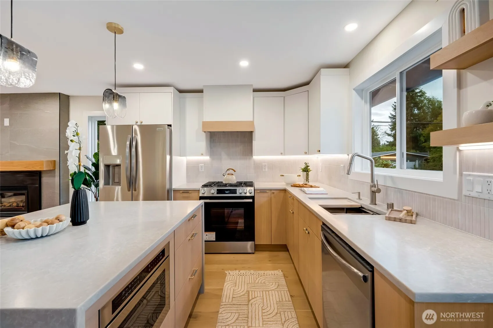 1424 150th Avenue SE, Bellevue, WA 98007