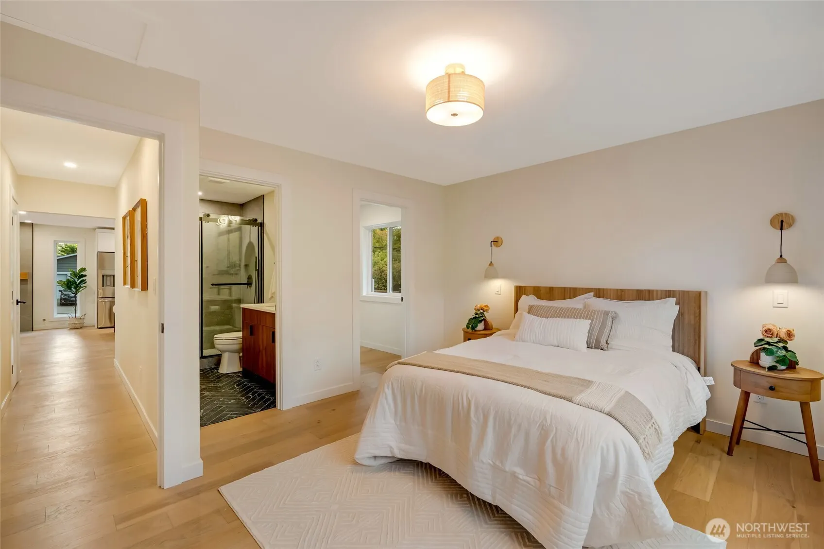1424 150th Avenue SE, Bellevue, WA 98007