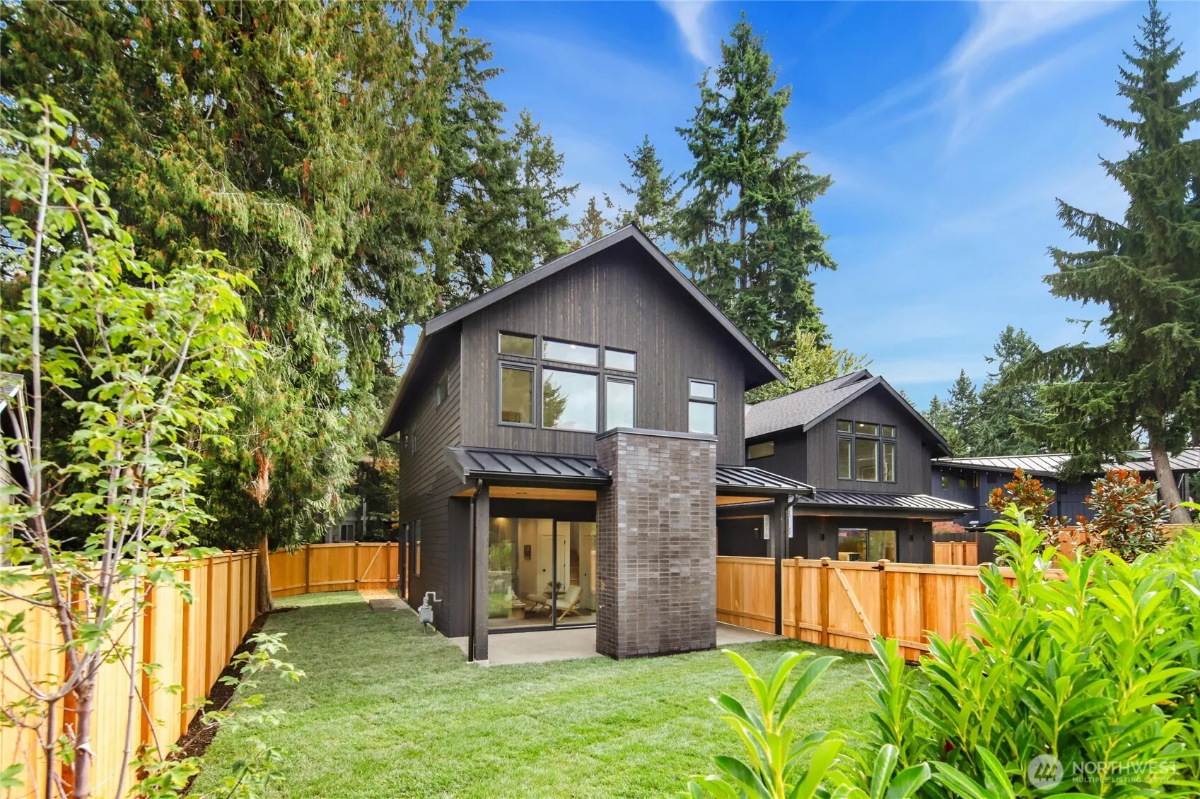 6818 128th Avenue NE, Kirkland, WA 98033