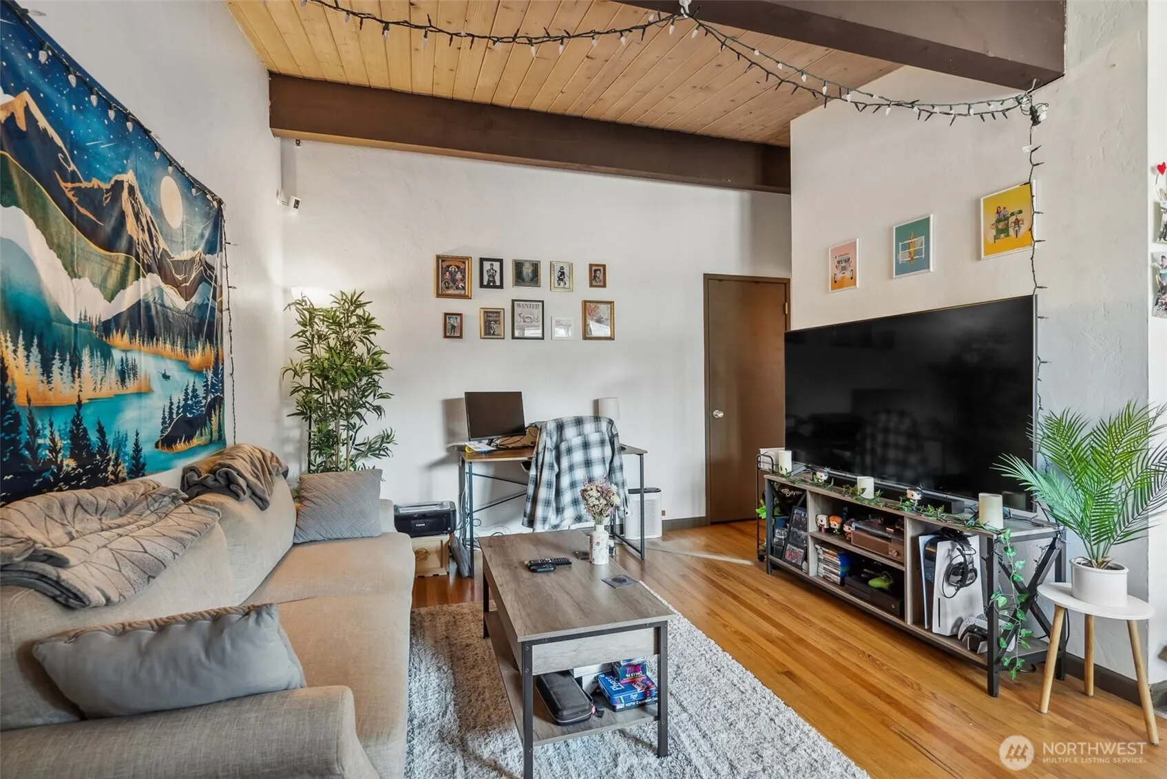 2350 Beacon Avenue S, Seattle, WA 98144