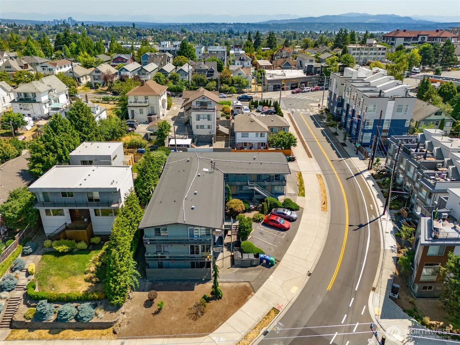 2350 Beacon Avenue S, Seattle, WA 98144