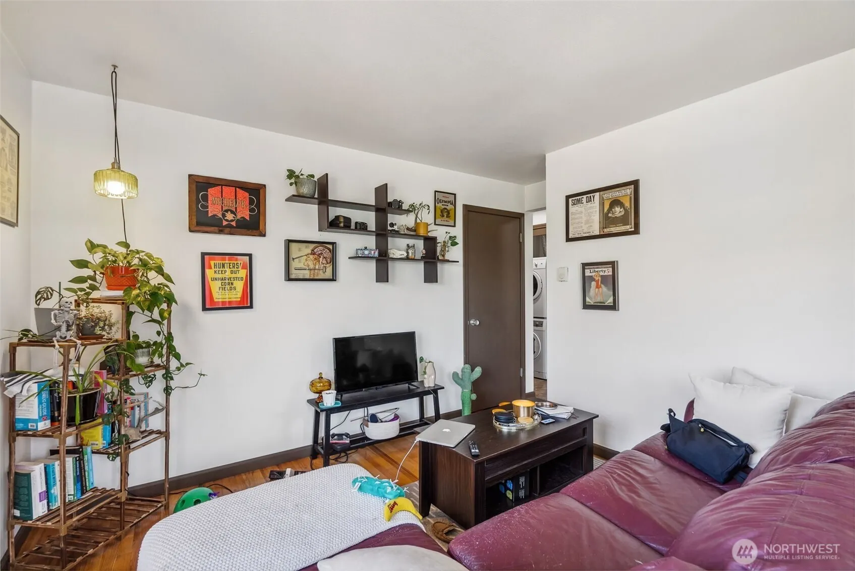 2350 Beacon Avenue S, Seattle, WA 98144