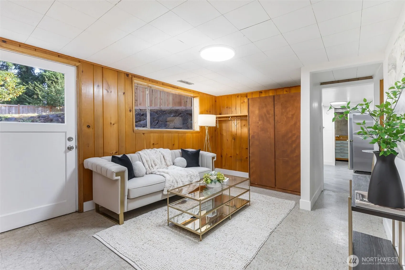 836 SW 128th Street , Seattle, WA 98146