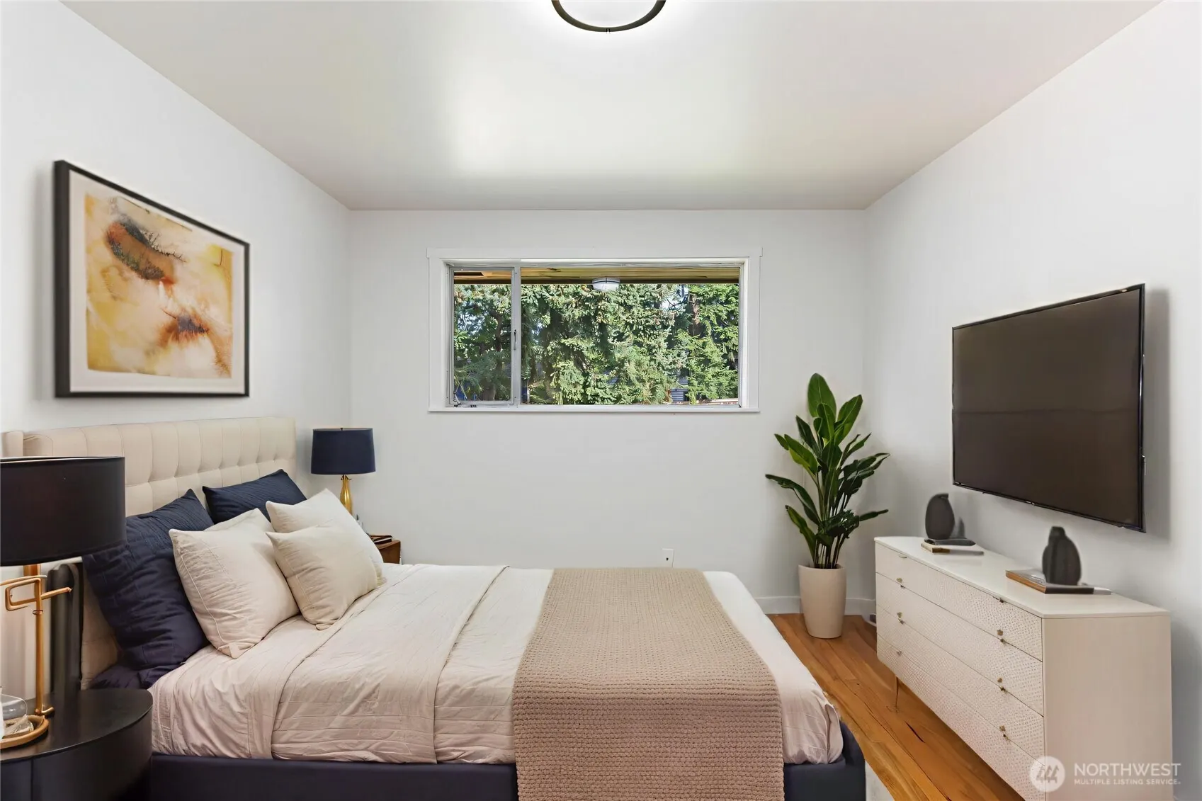836 SW 128th Street , Seattle, WA 98146