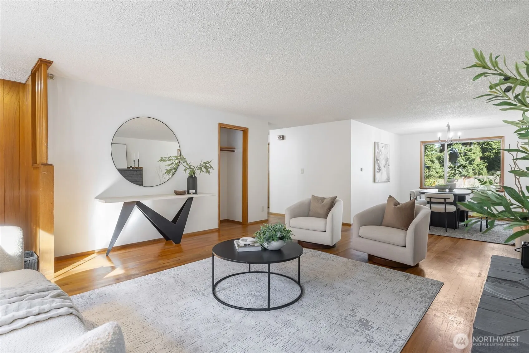 836 SW 128th Street , Seattle, WA 98146