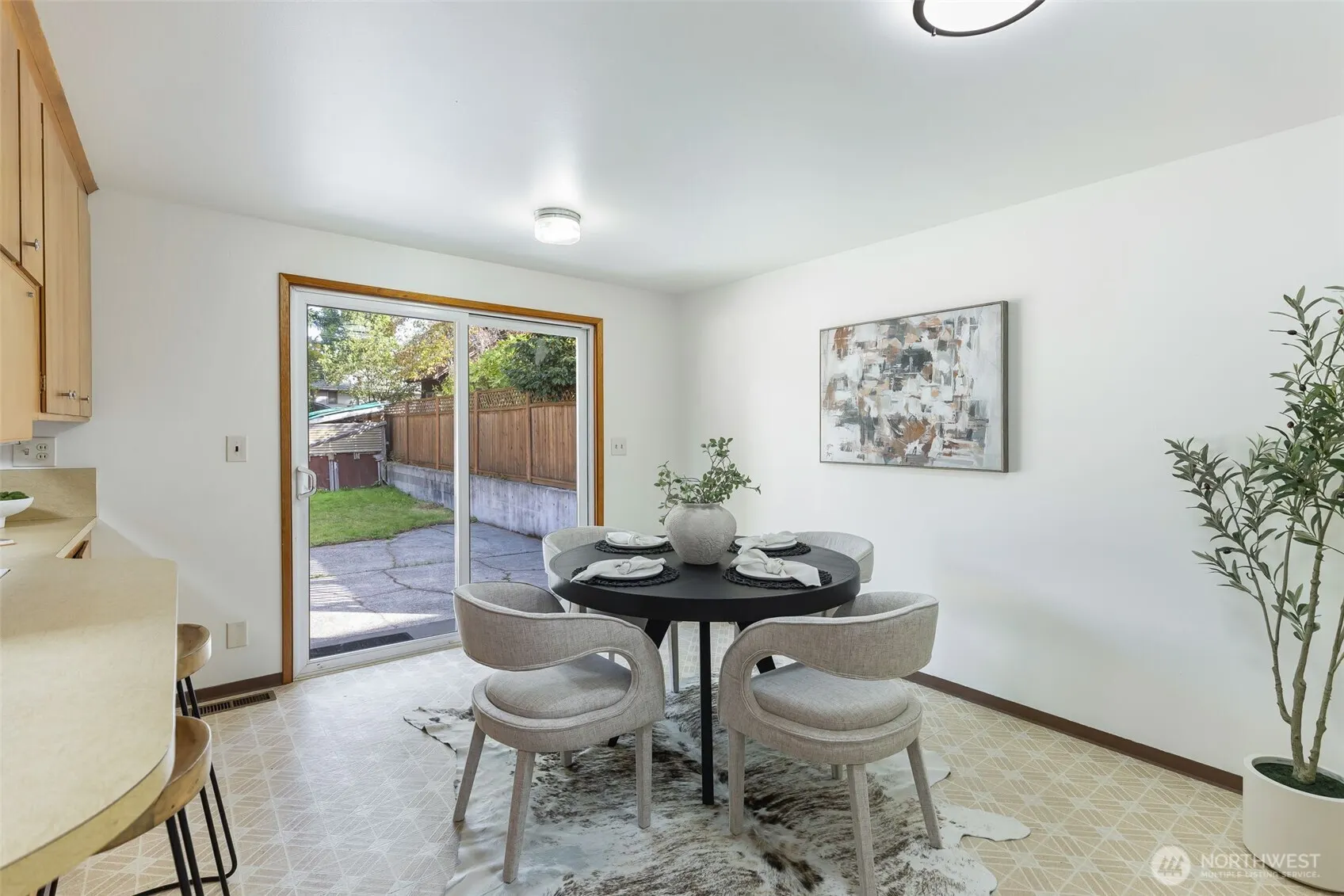 836 SW 128th Street , Seattle, WA 98146