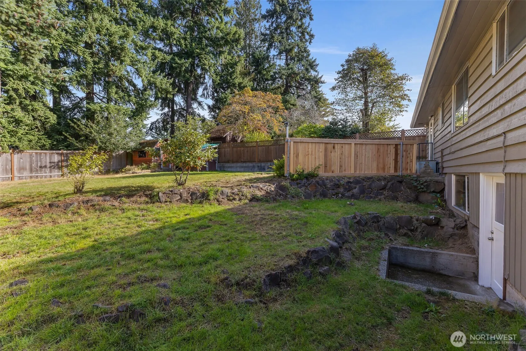 836 SW 128th Street , Seattle, WA 98146