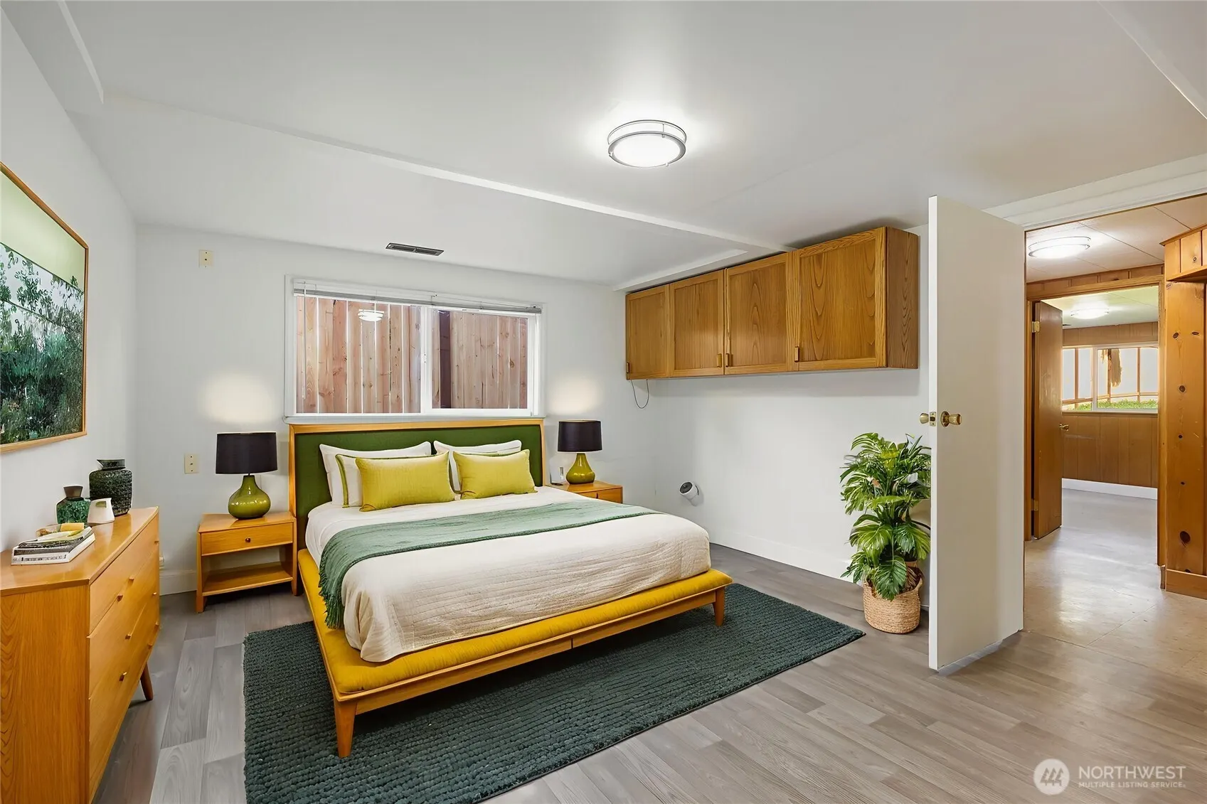 836 SW 128th Street , Seattle, WA 98146