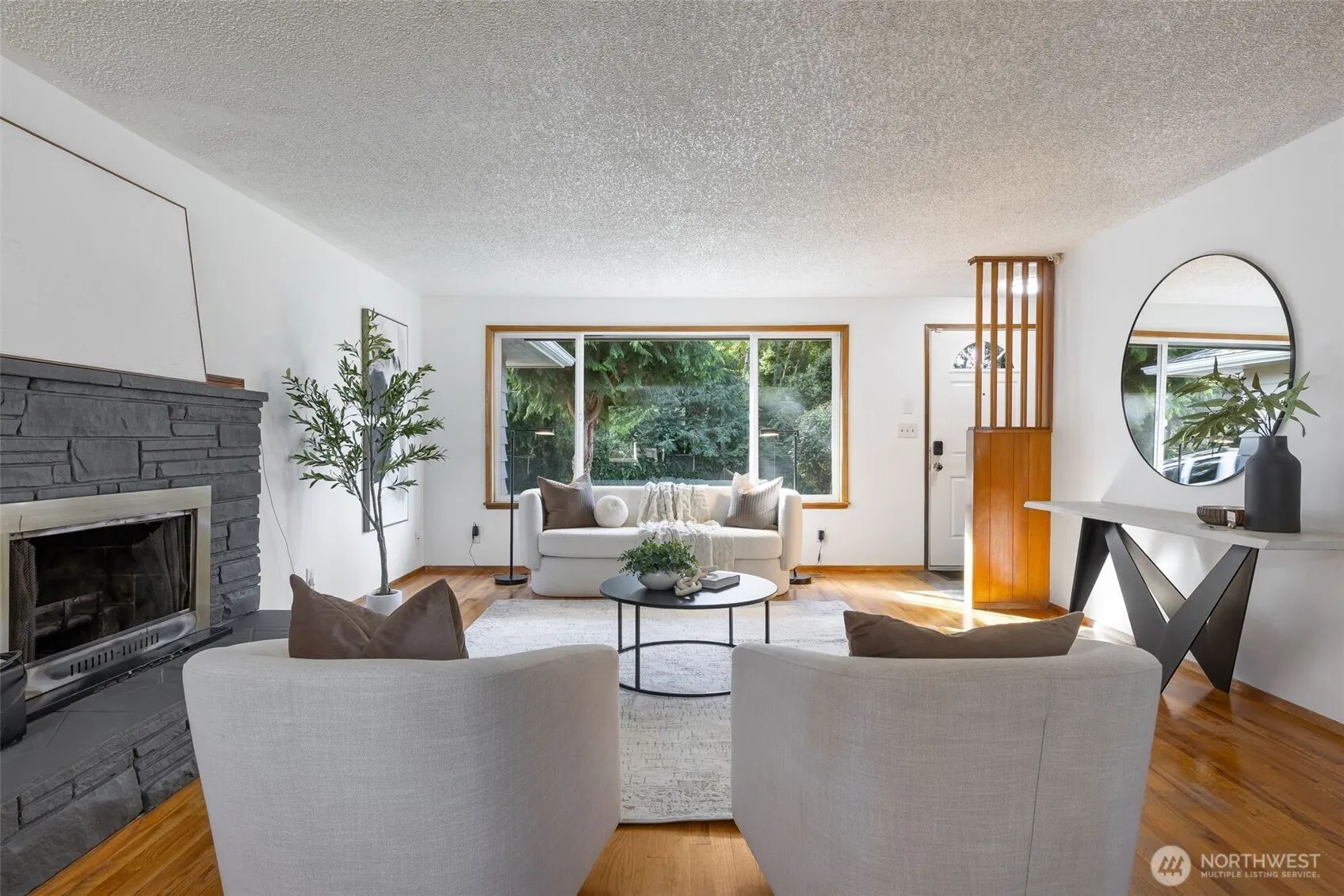 836 SW 128th Street , Seattle, WA 98146