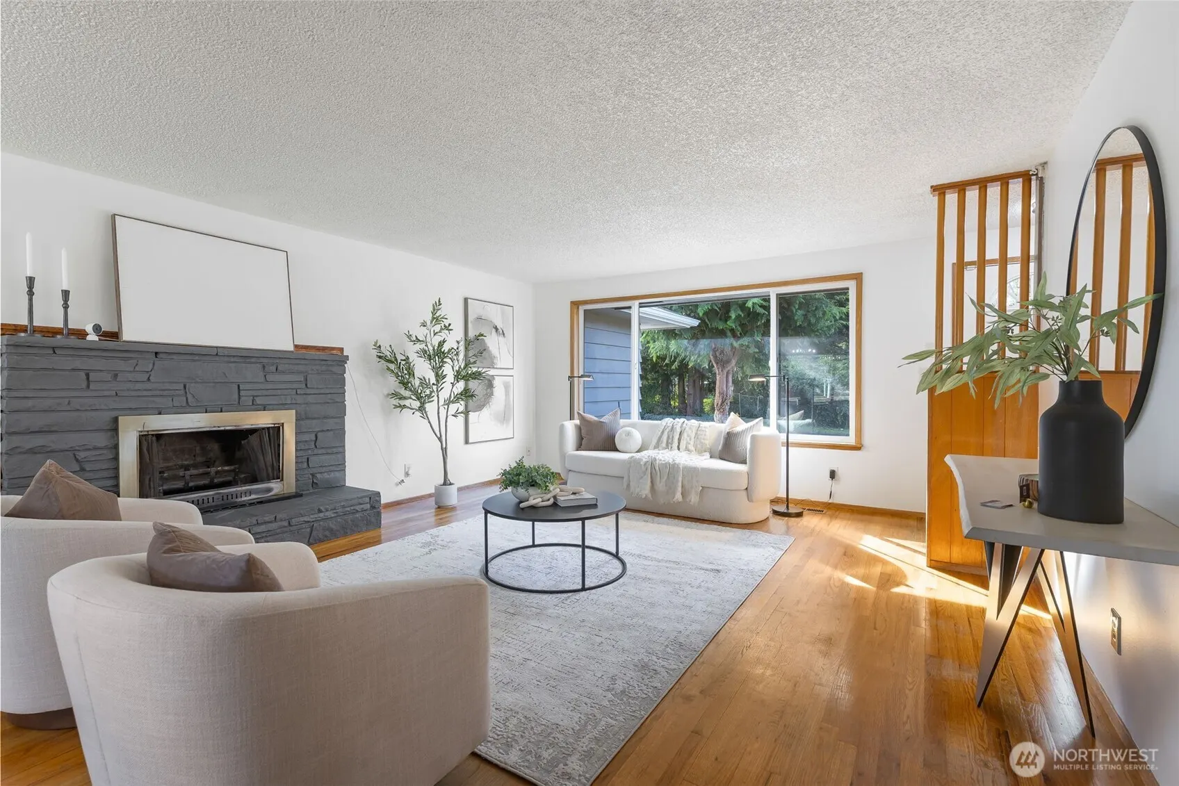 836 SW 128th Street , Seattle, WA 98146