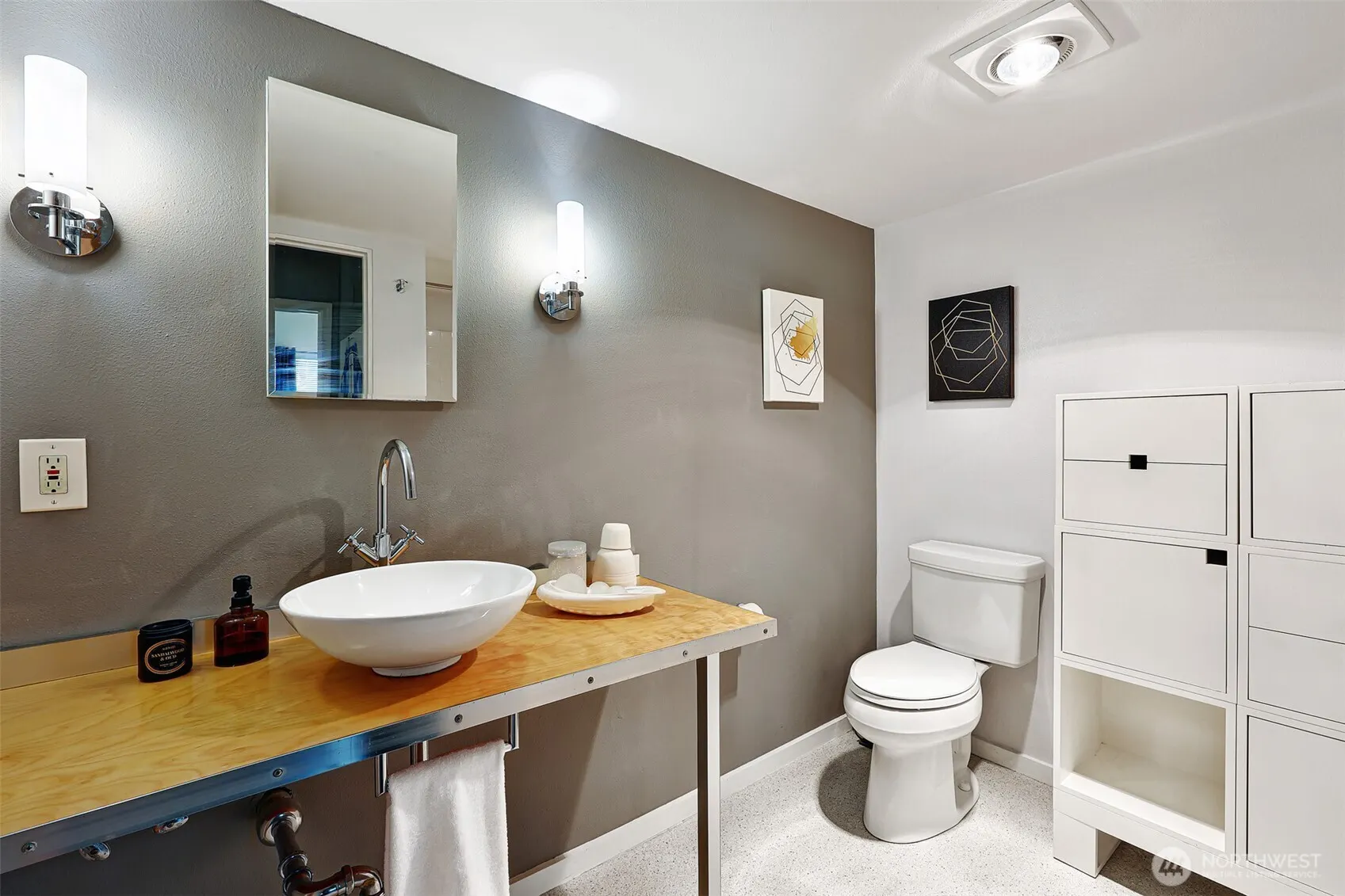 505 E Denny Way #A106, Seattle, WA 98122