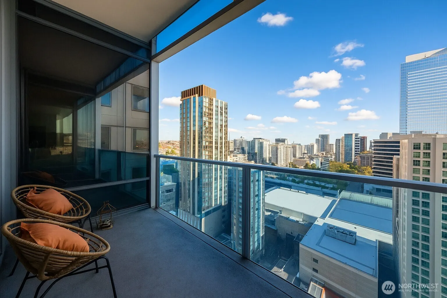 737 Olive Way #2908, Seattle, WA 98101