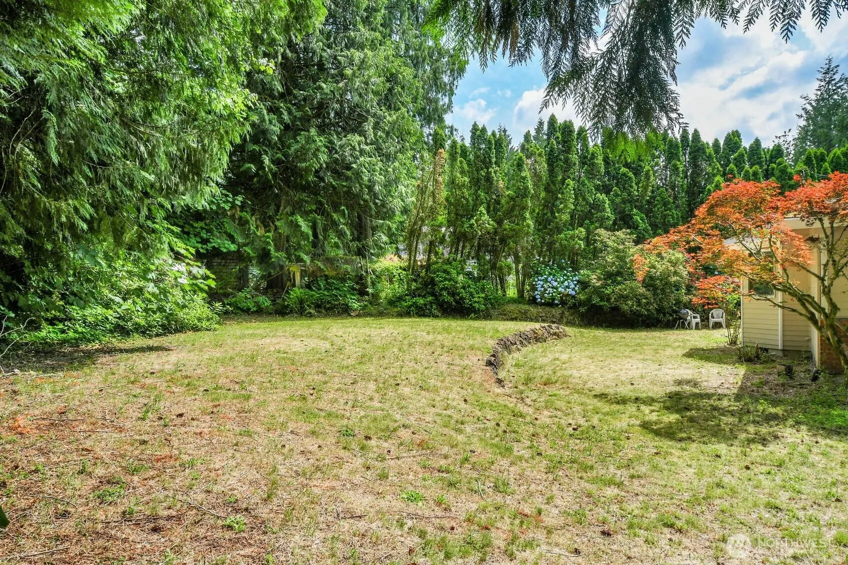 25115 SE 133rd Way , Issaquah, WA 98027