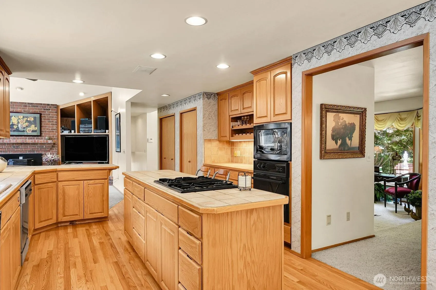 25115 SE 133rd Way , Issaquah, WA 98027