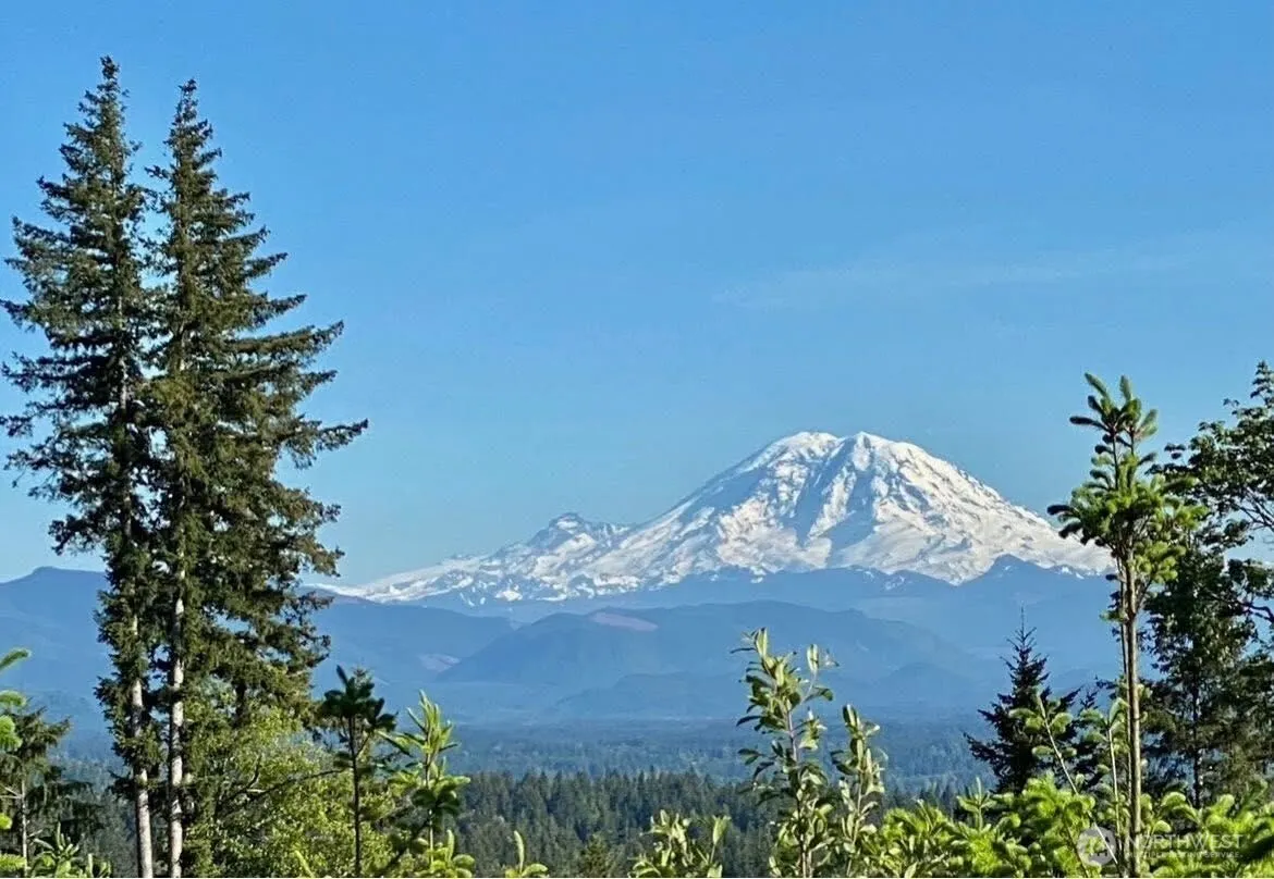 25115 SE 133rd Way , Issaquah, WA 98027
