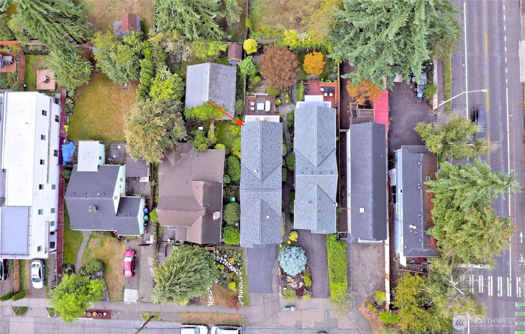 9051 Burke Avenue N, Seattle, WA 98103