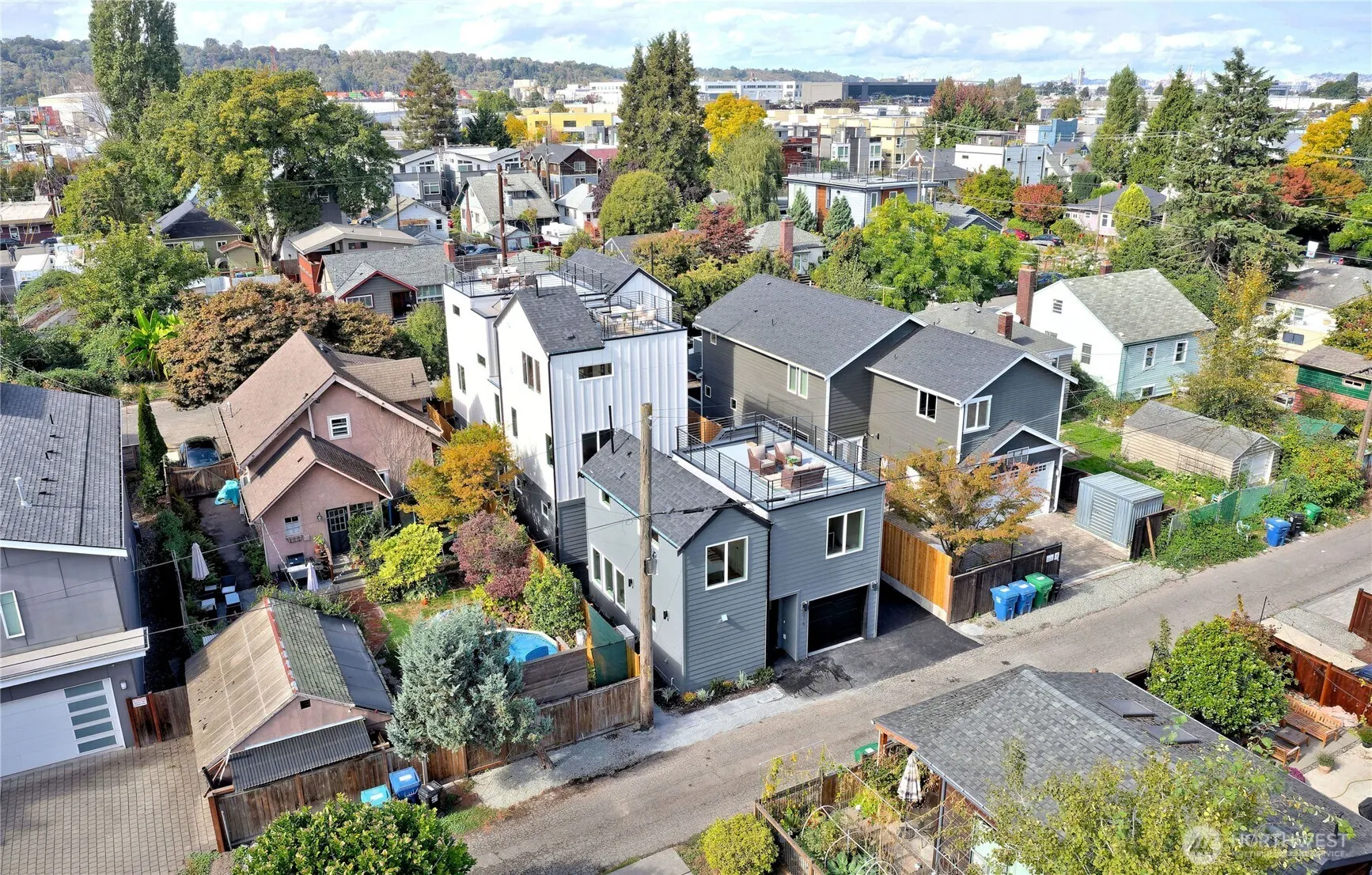 6918 Flora Avenue S, Seattle, WA 98108