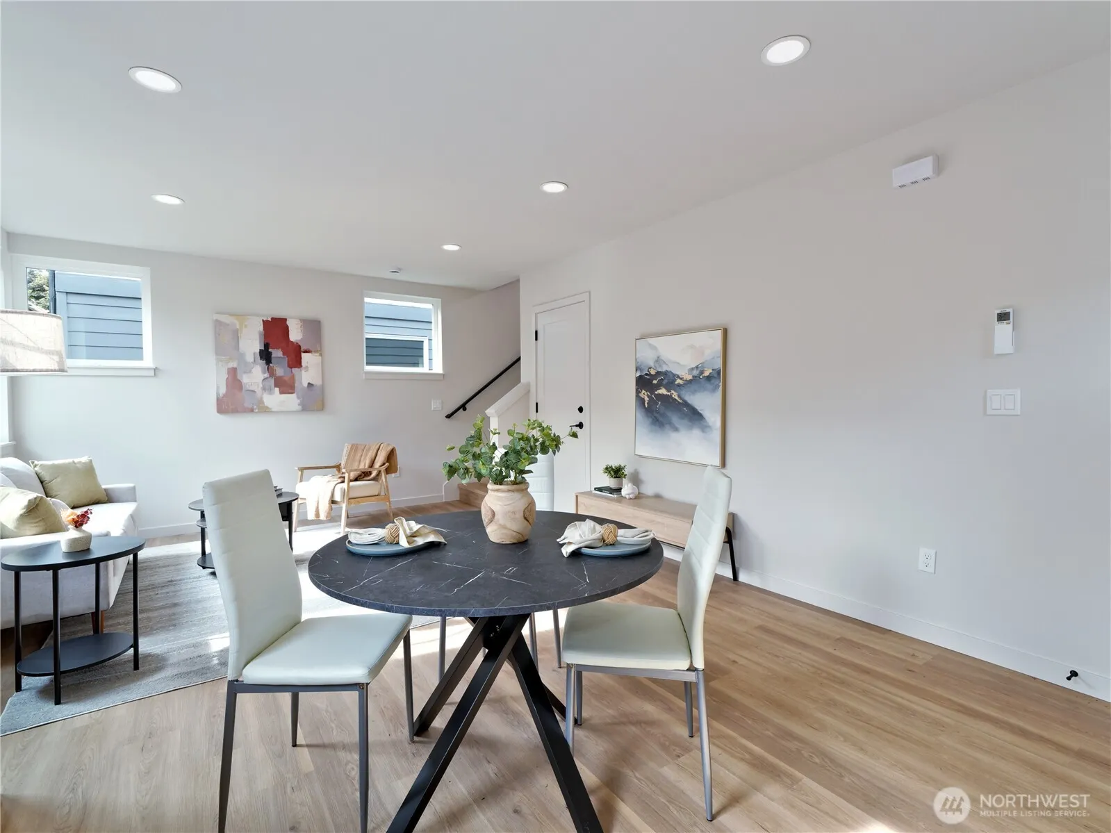 6918 Flora Avenue S, Seattle, WA 98108