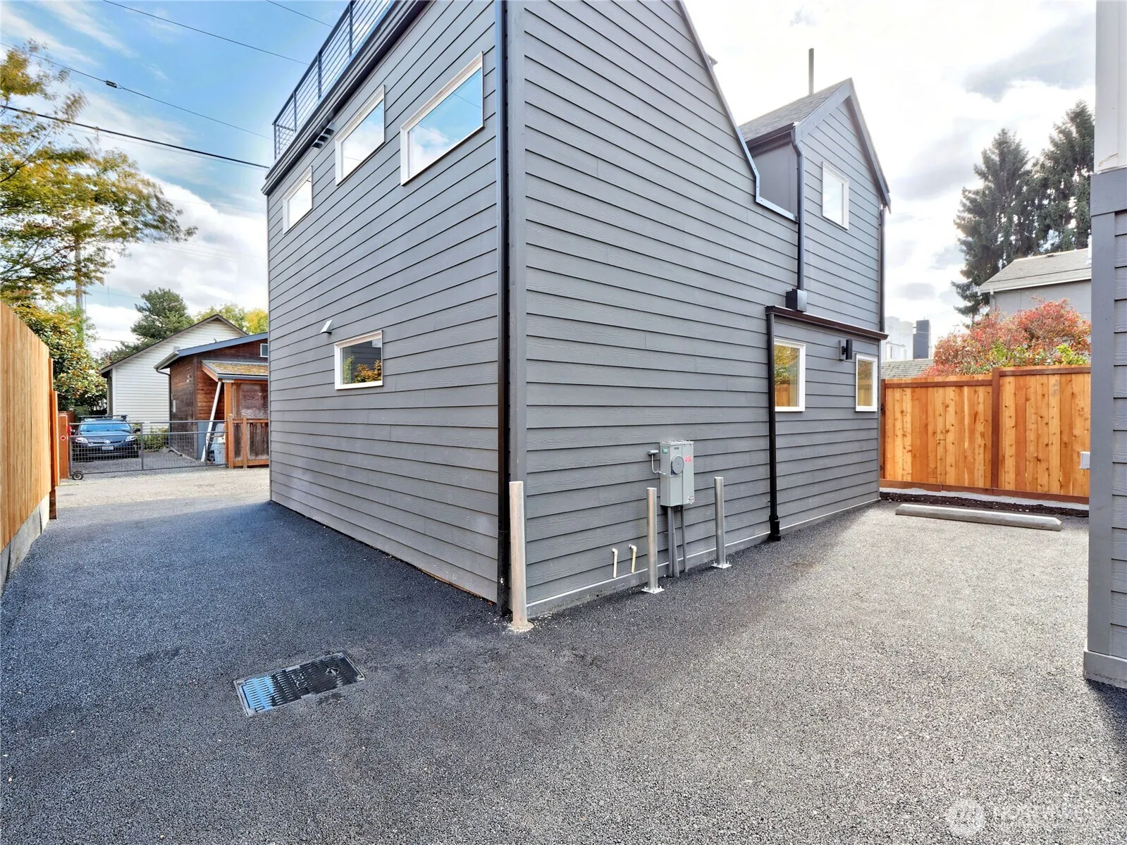 6918 Flora Avenue S, Seattle, WA 98108