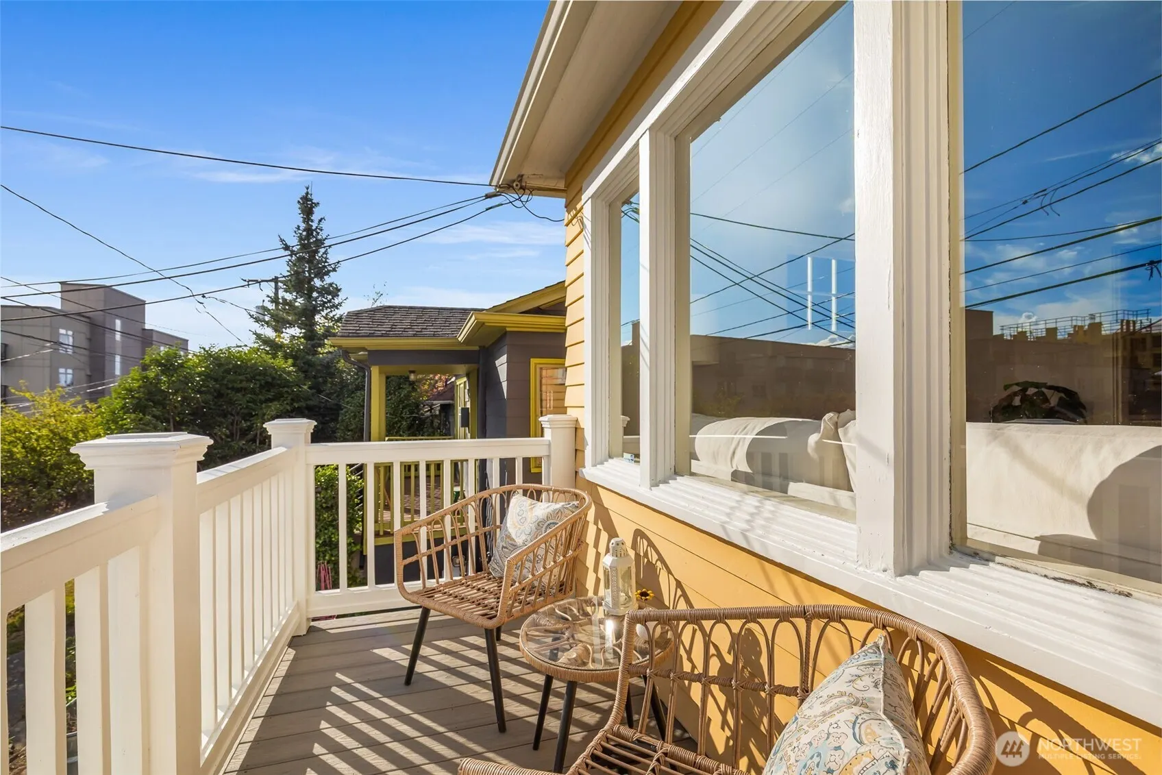 1022 NE 69th Street , Seattle, WA 98115