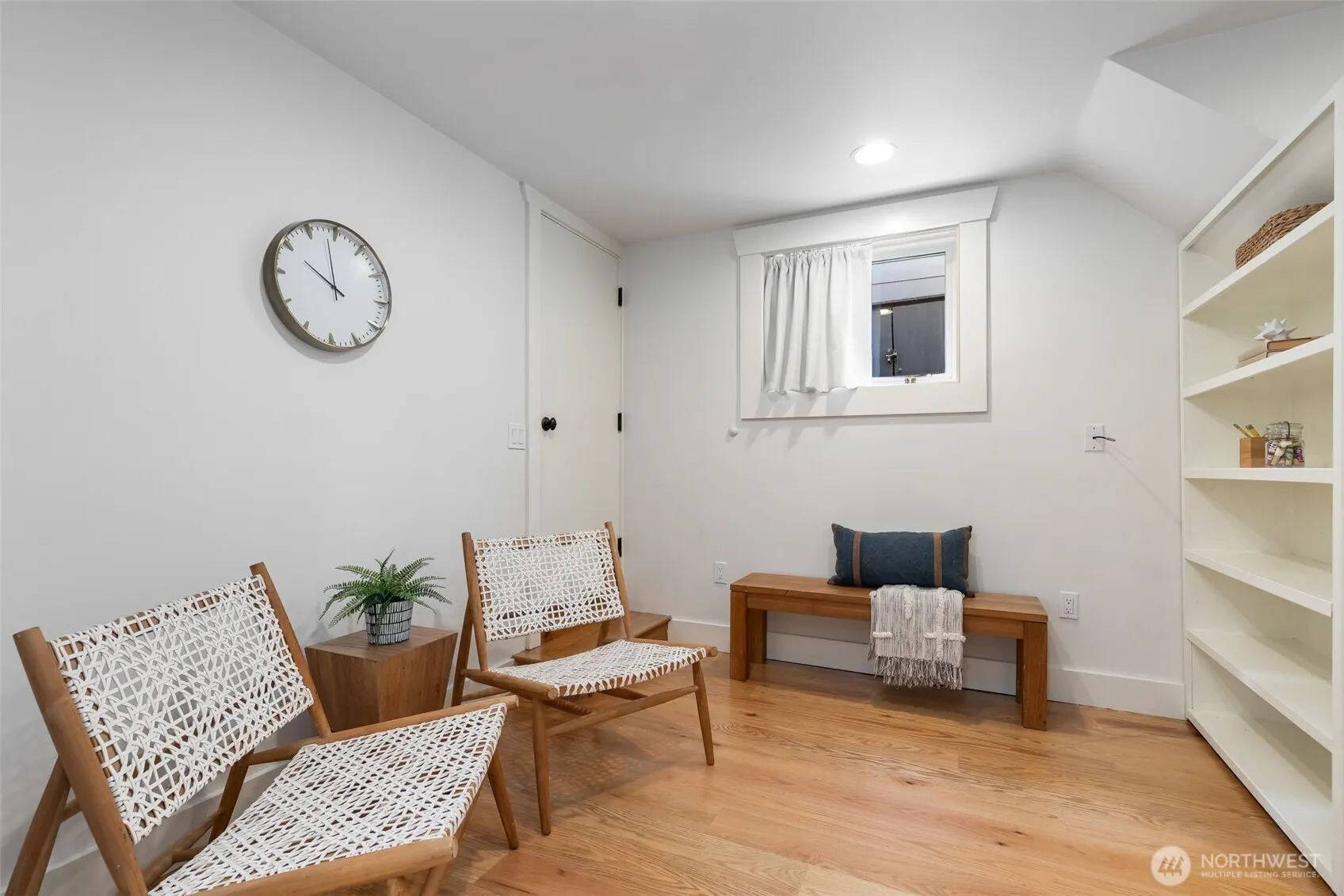 1022 NE 69th Street , Seattle, WA 98115