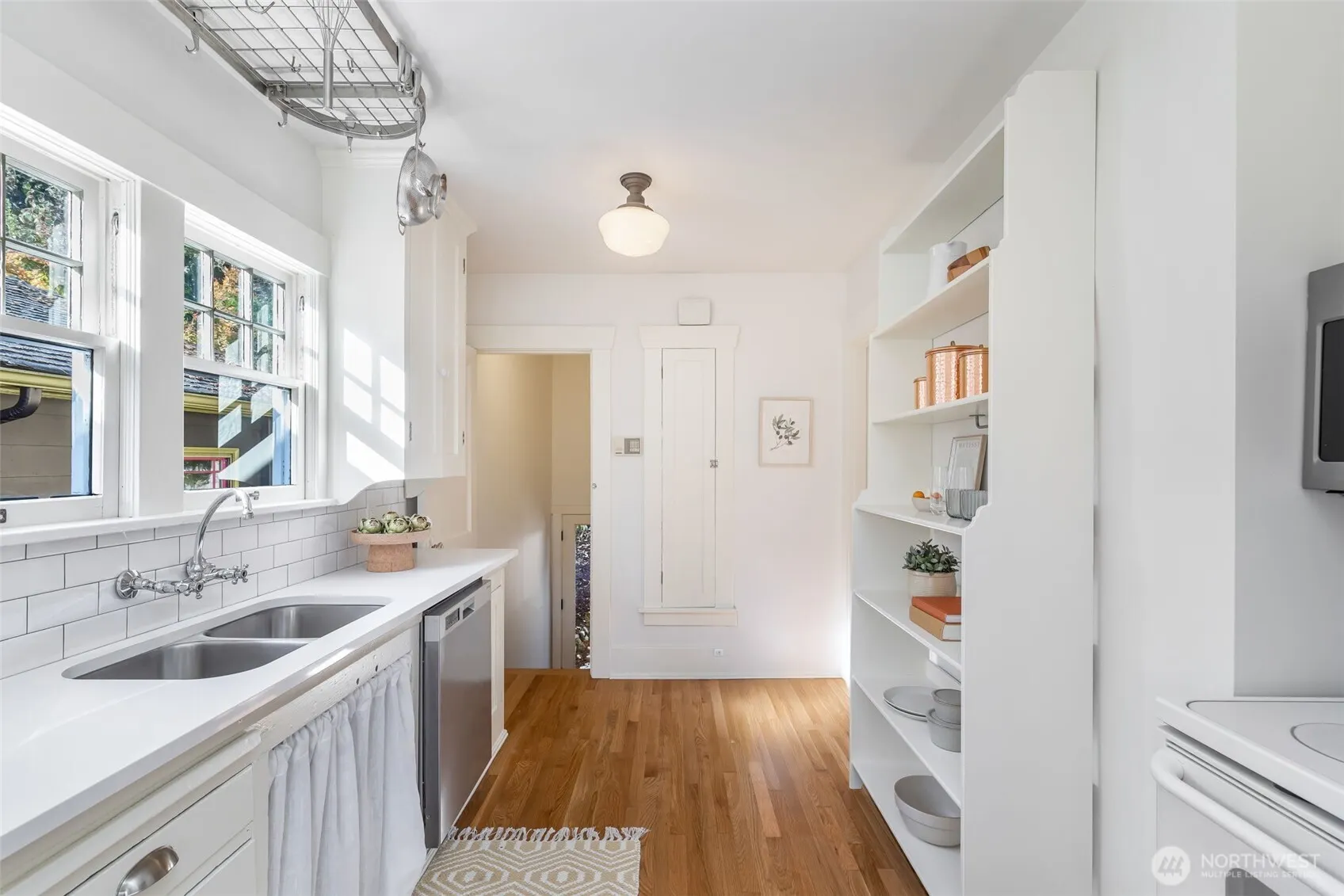 1022 NE 69th Street , Seattle, WA 98115