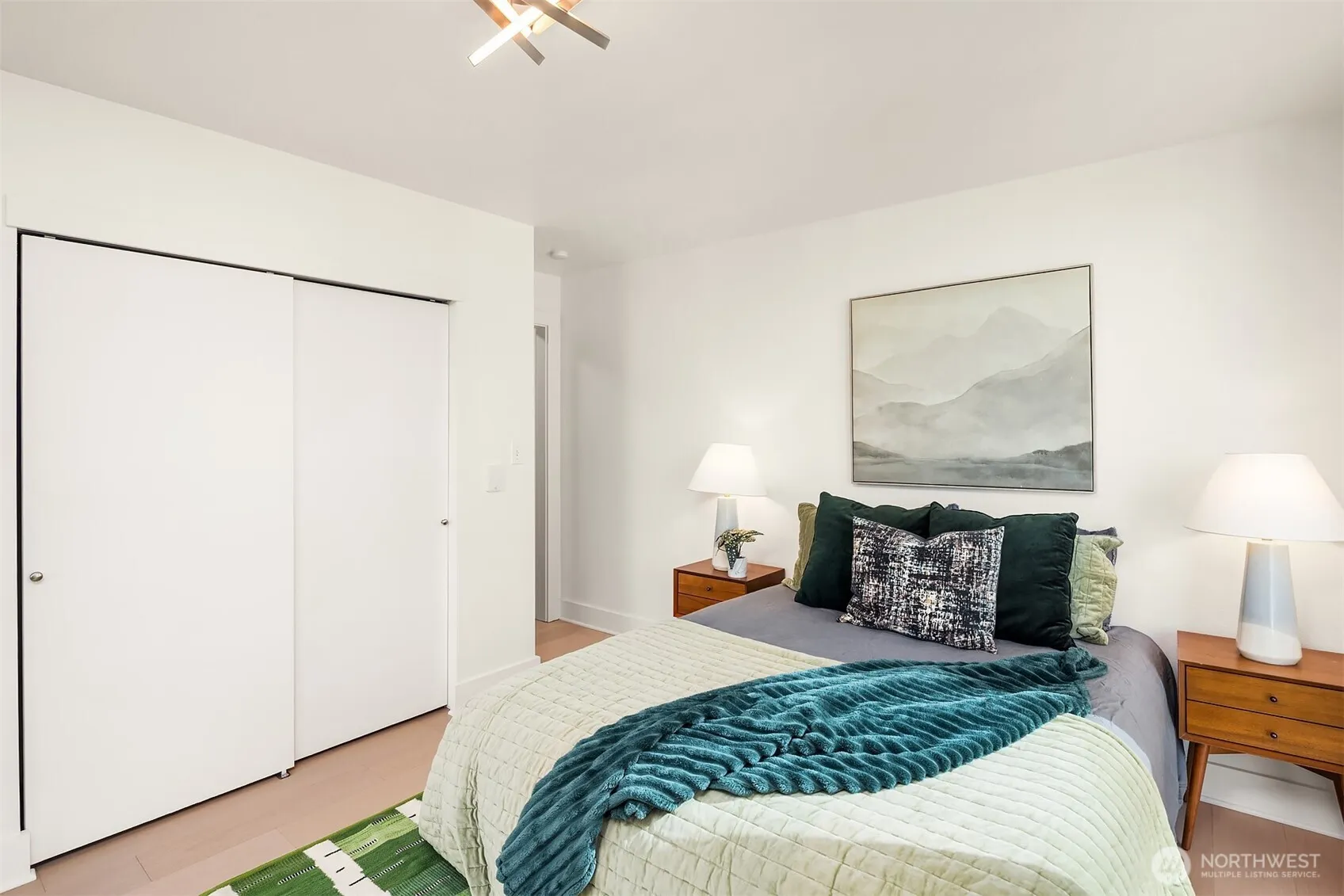 1000 Union Street #Ph-D, Seattle, WA 98101