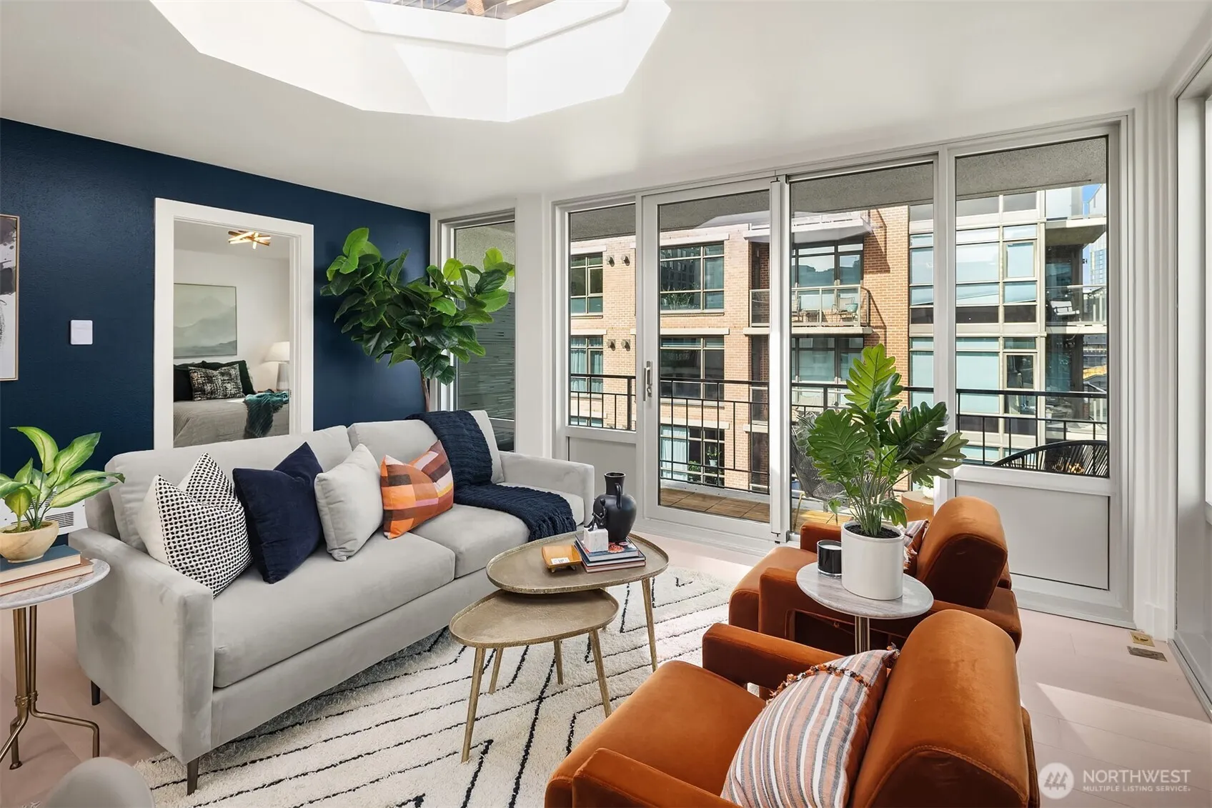 1000 Union Street #Ph-D, Seattle, WA 98101