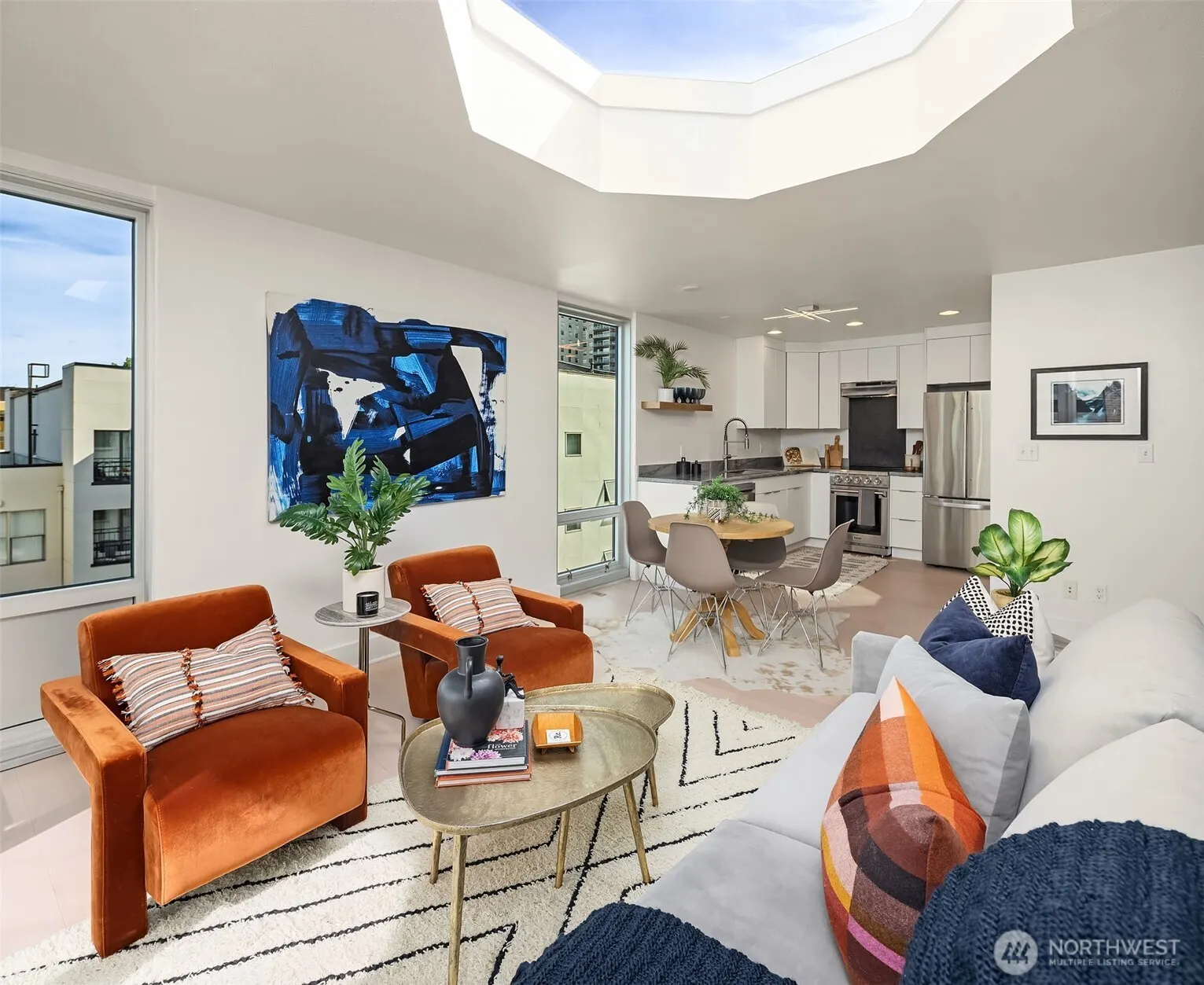 1000 Union Street #Ph-D, Seattle, WA 98101