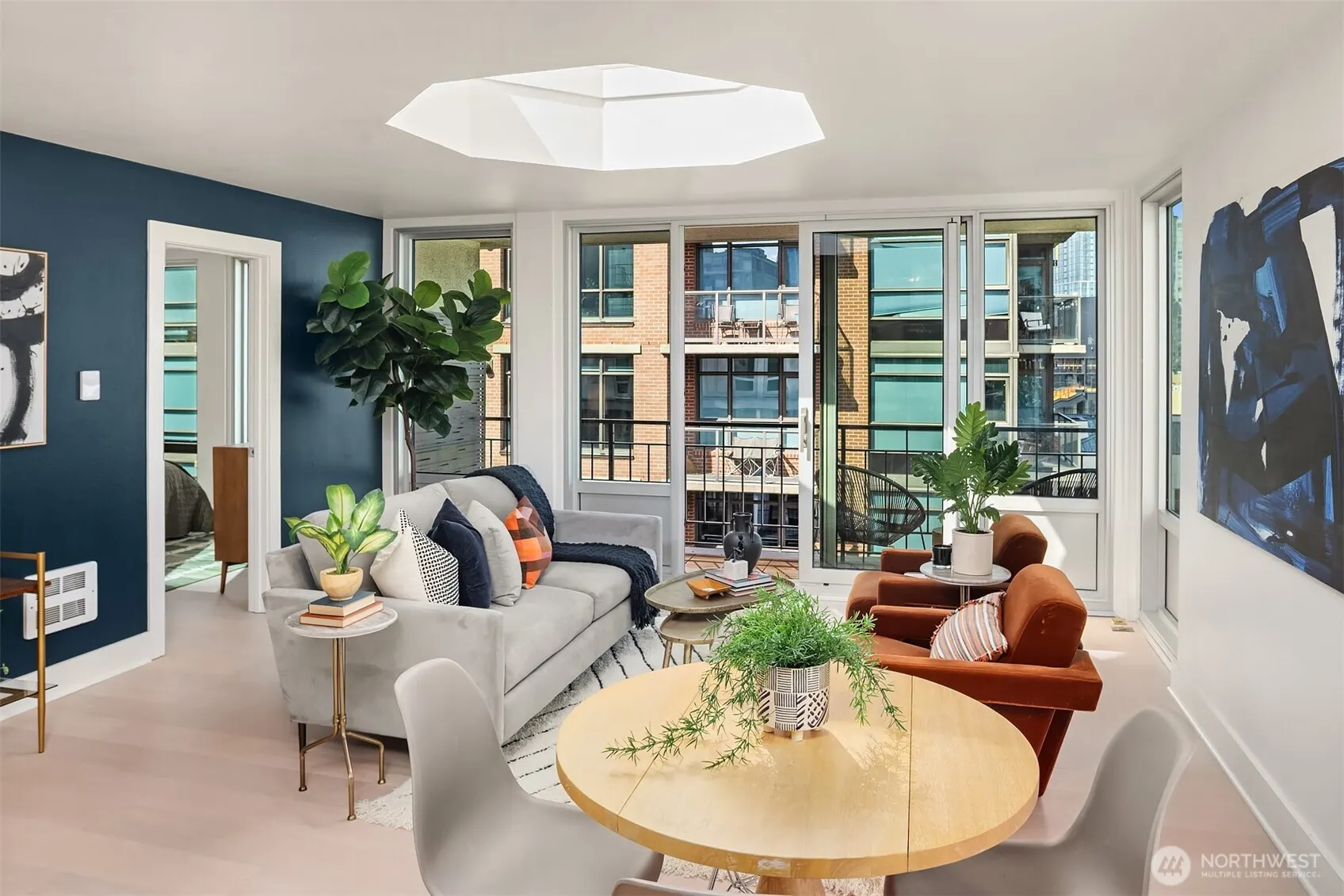 1000 Union Street #Ph-D, Seattle, WA 98101
