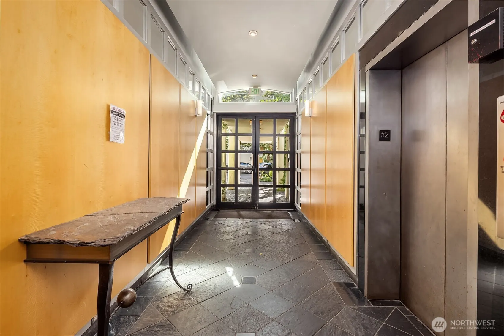1000 Union Street #Ph-D, Seattle, WA 98101