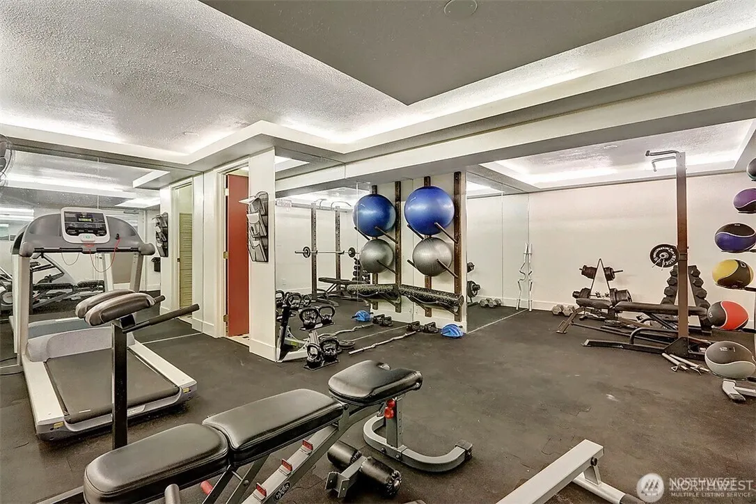 1000 Union Street #Ph-D, Seattle, WA 98101