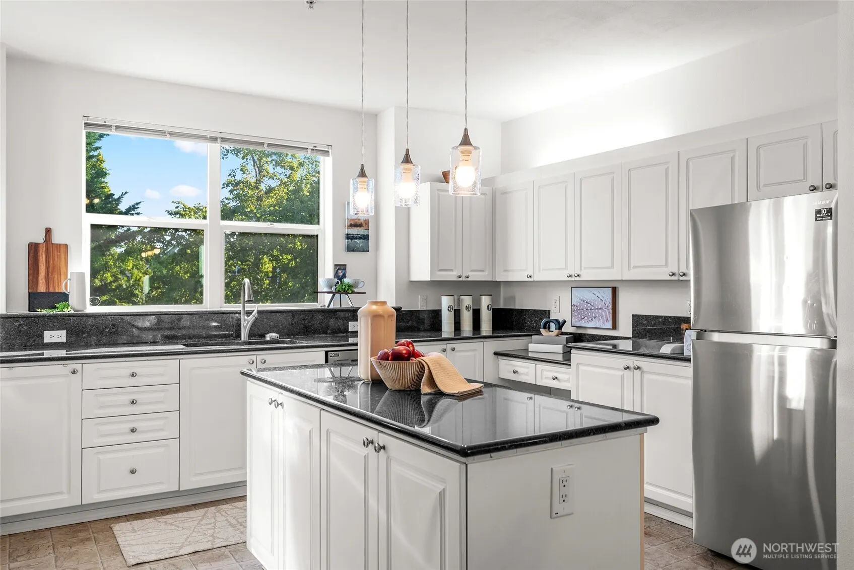 3116 164th Street #301, Lynnwood, WA 98087