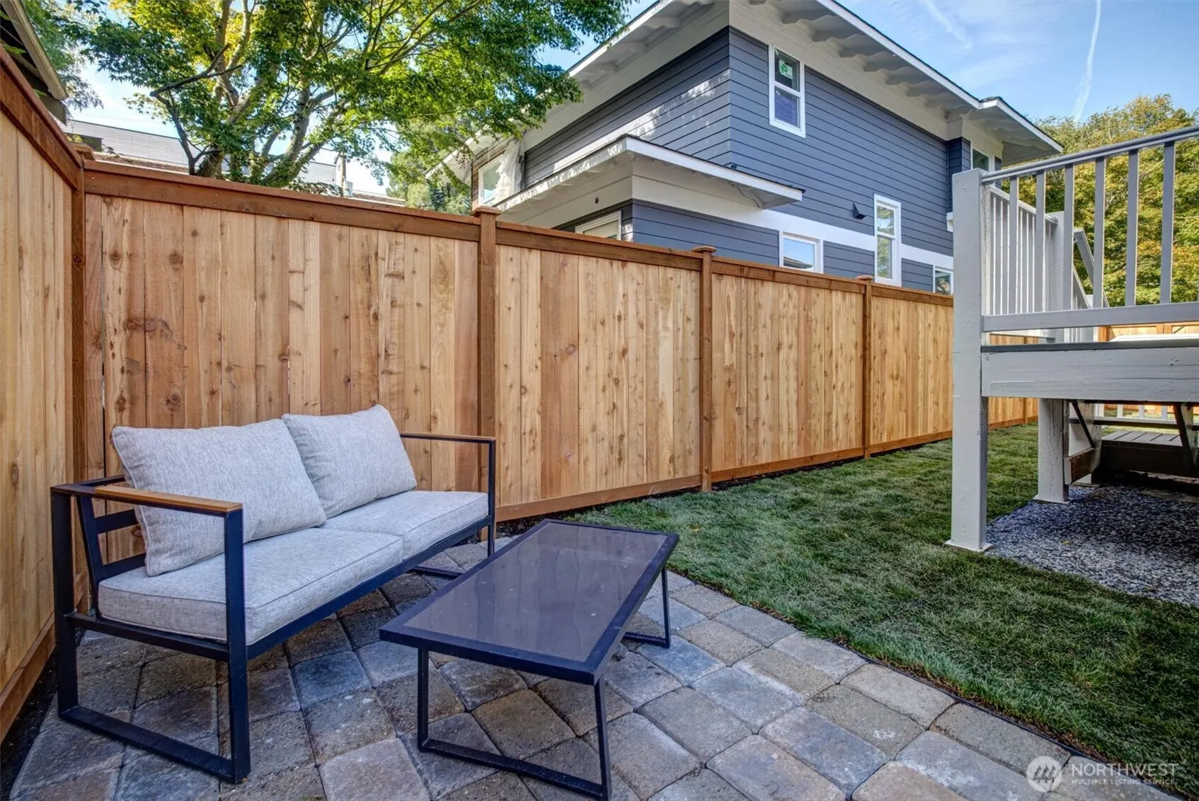 321 W Garfield , Seattle, WA 98119