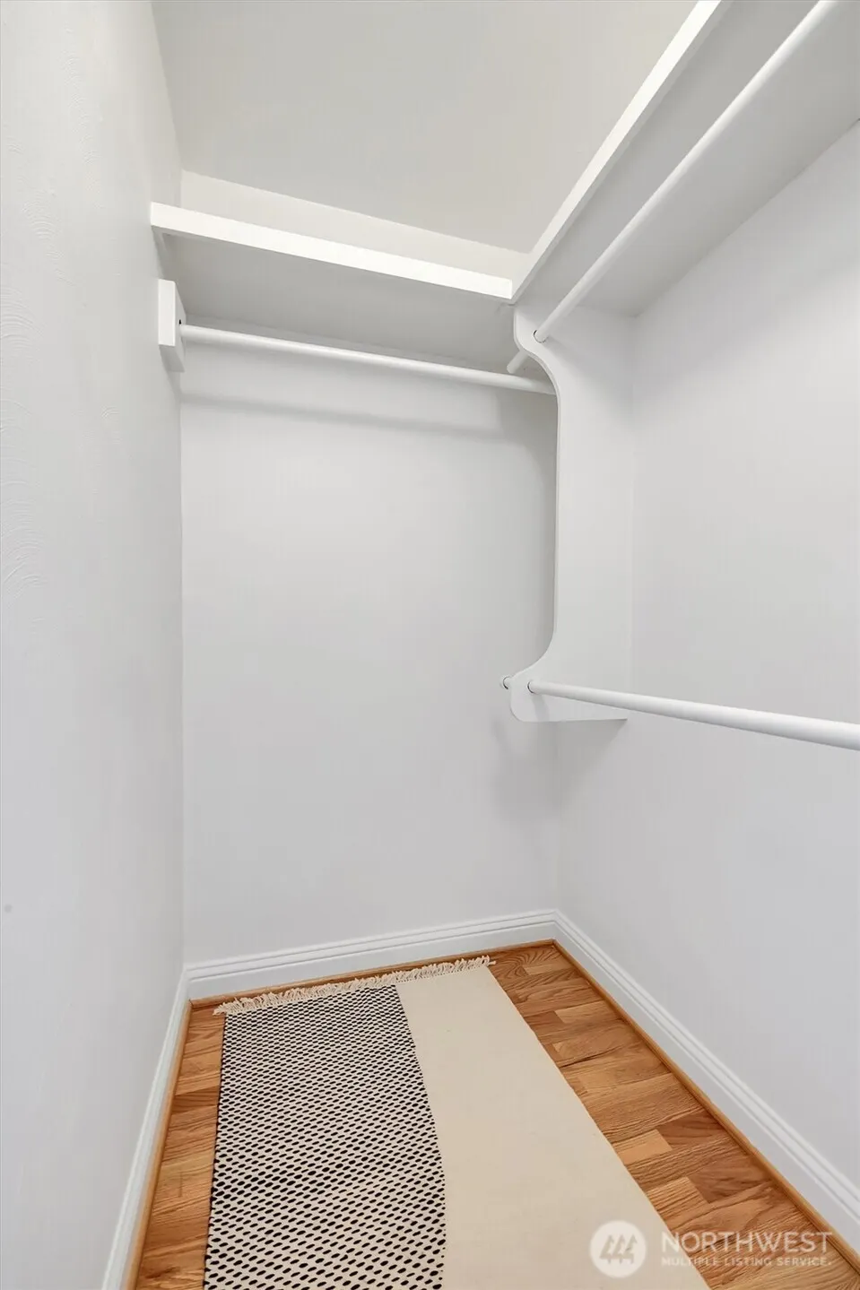 321 W Garfield , Seattle, WA 98119