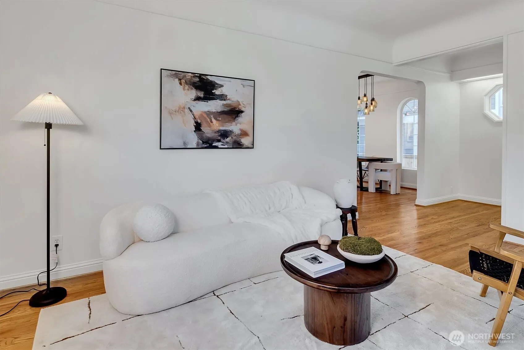 321 W Garfield , Seattle, WA 98119