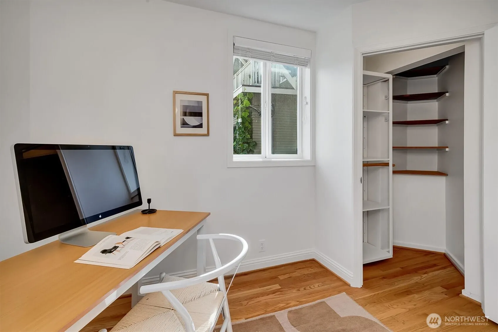321 W Garfield , Seattle, WA 98119