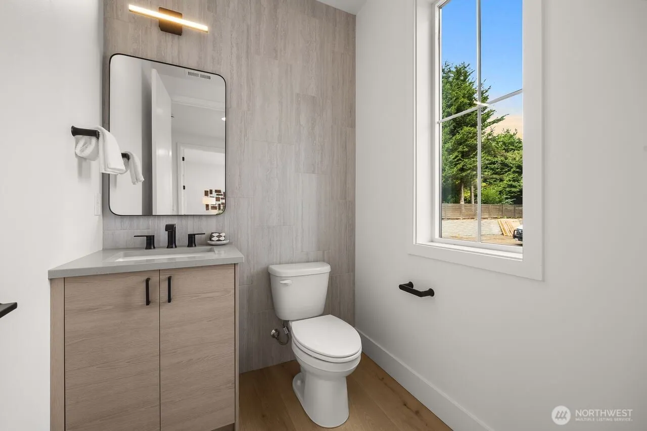 23605 20th Avenue W, Bothell, WA 98021