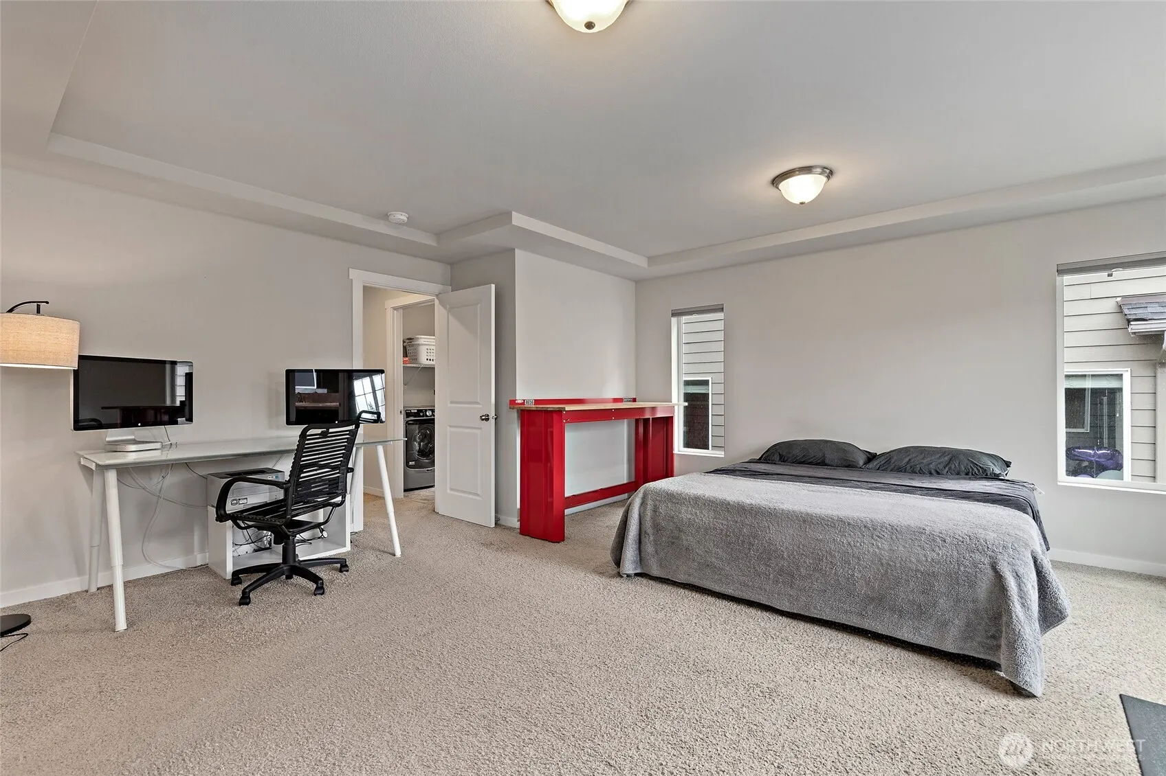 15826 Meridian Avenue S, Bothell, WA 98012-5783