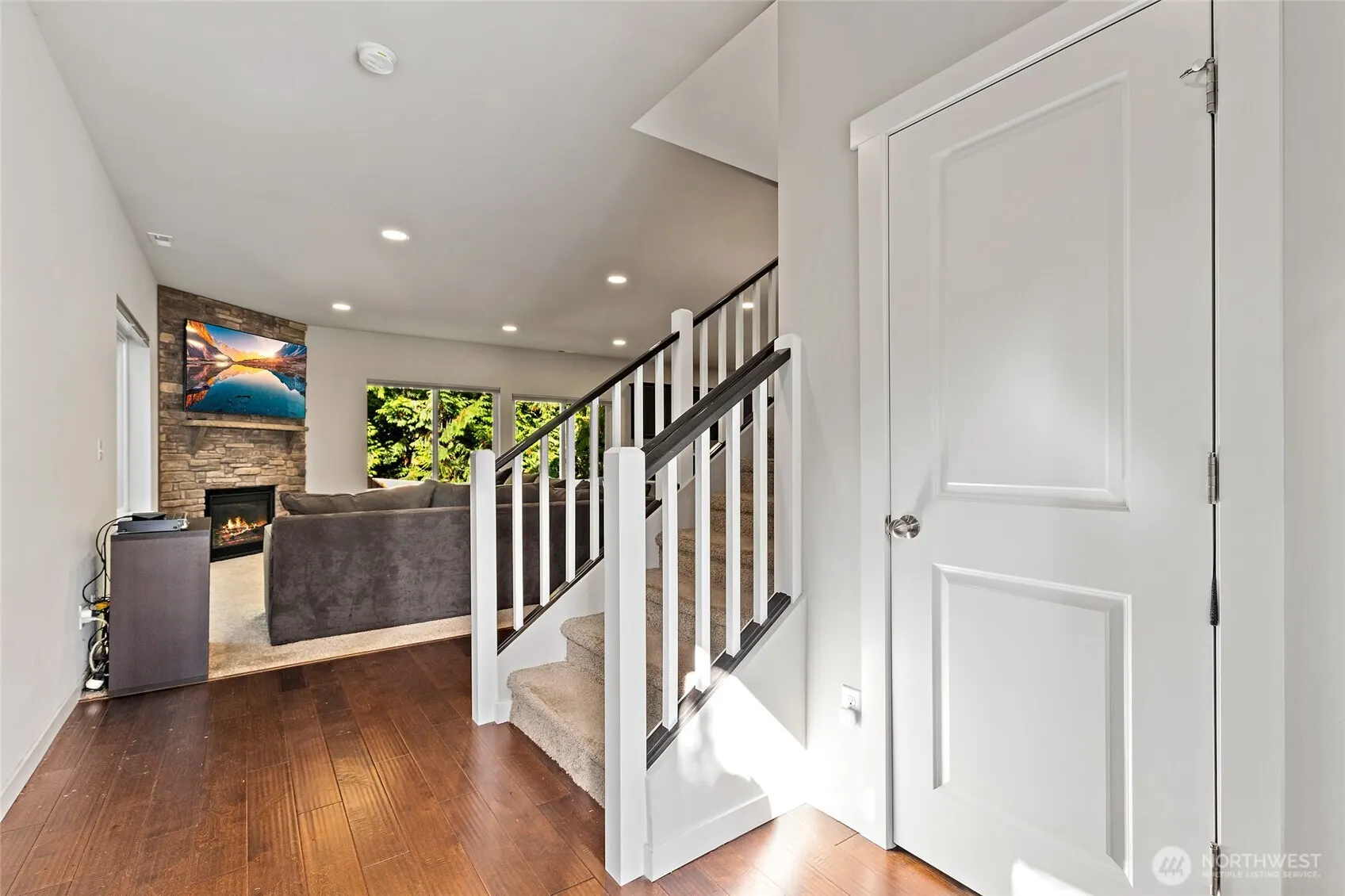 15826 Meridian Avenue S, Bothell, WA 98012-5783