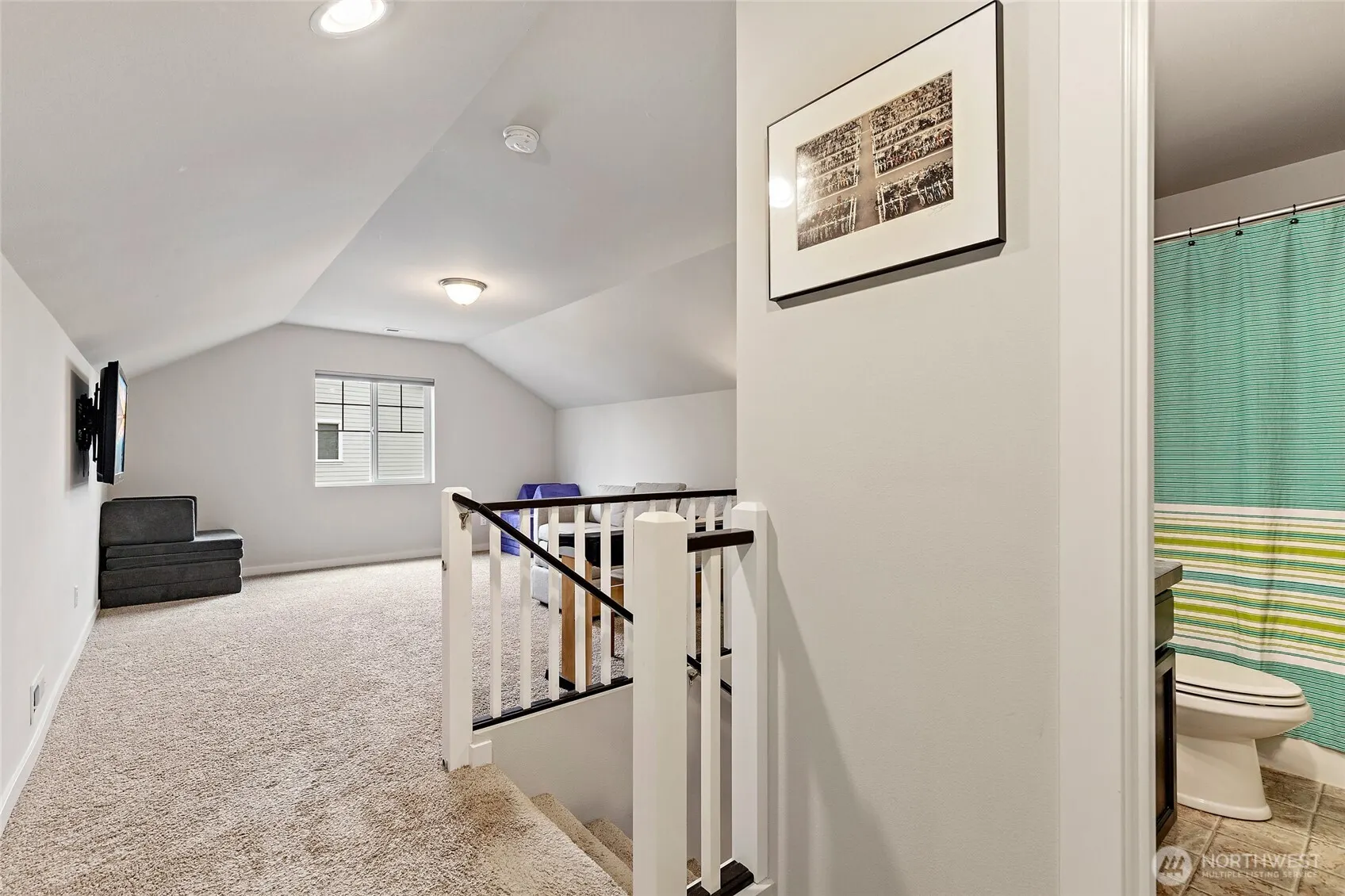 15826 Meridian Avenue S, Bothell, WA 98012-5783