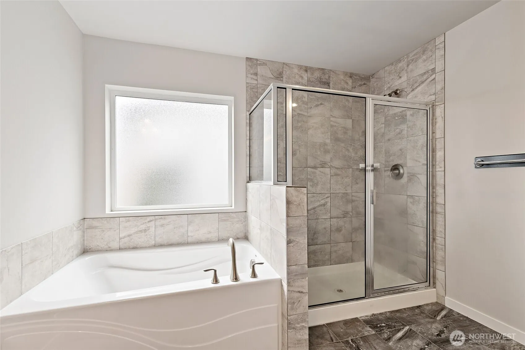 15826 Meridian Avenue S, Bothell, WA 98012-5783