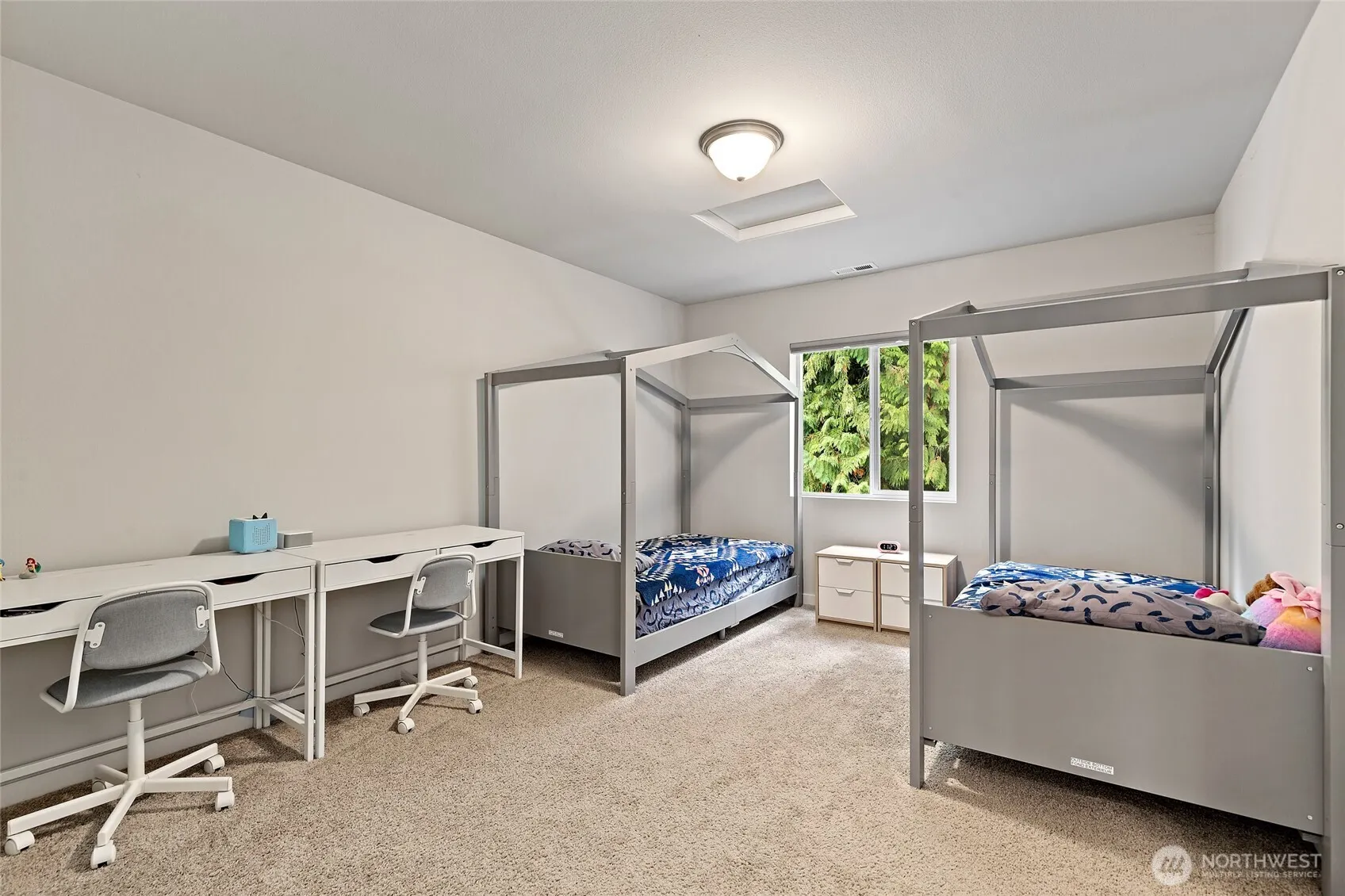 15826 Meridian Avenue S, Bothell, WA 98012-5783
