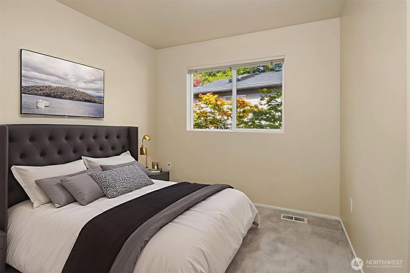 2753 124th Avenue SE, Bellevue, WA 98005