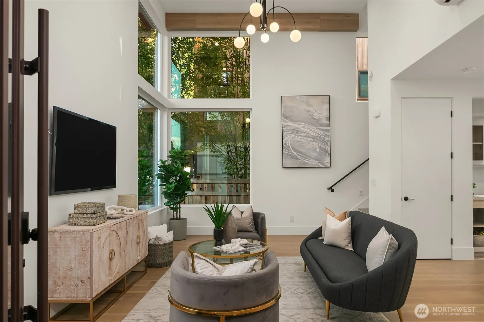 419 14th Avenue W, Kirkland, WA 98033