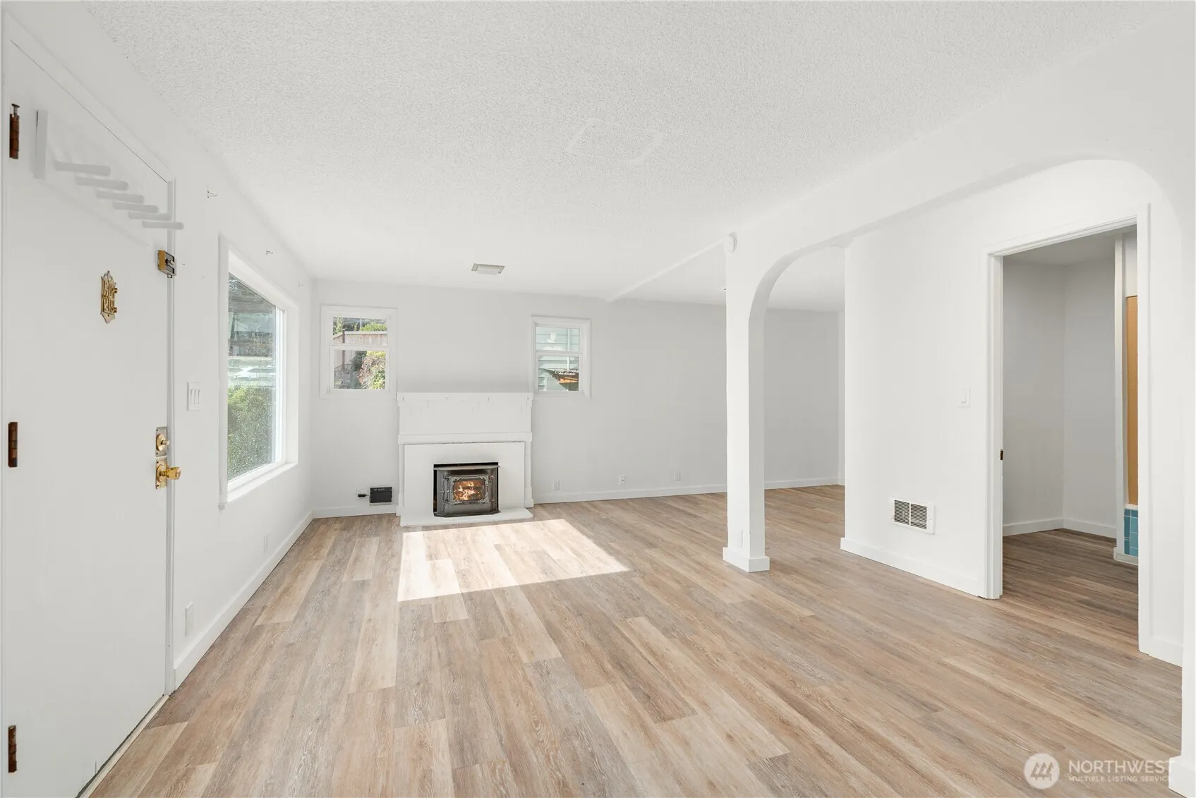 1522 NE 97th Street , Seattle, WA 98115