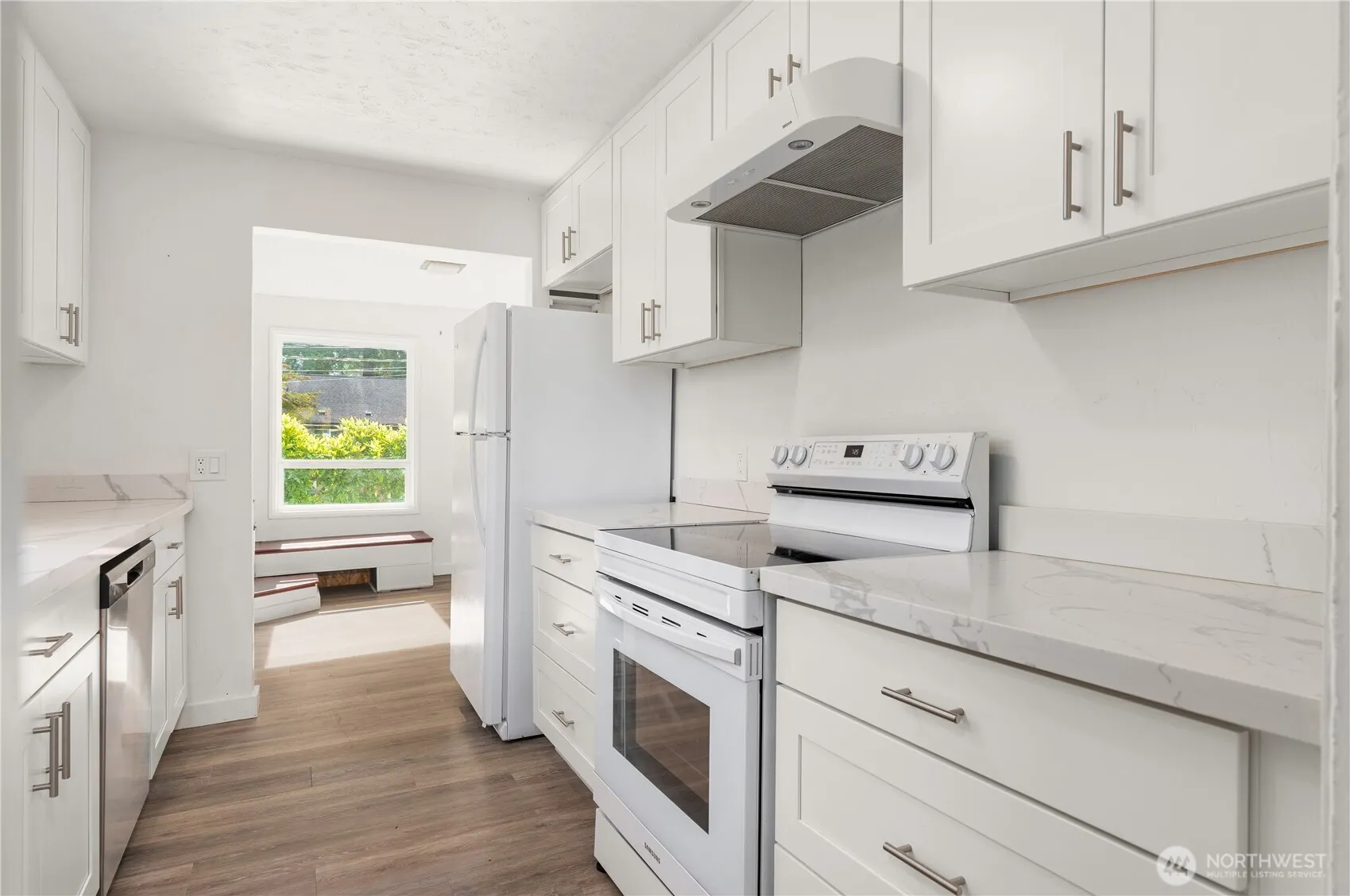 1522 NE 97th Street , Seattle, WA 98115
