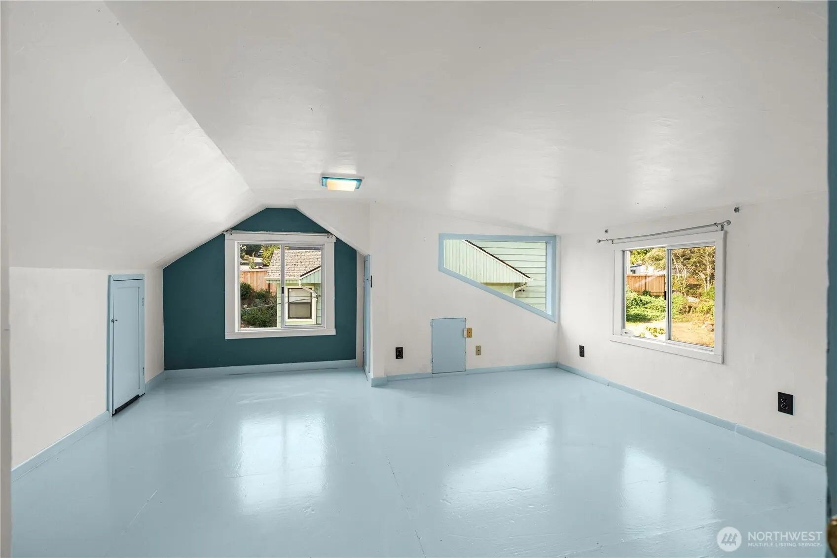 1522 NE 97th Street , Seattle, WA 98115