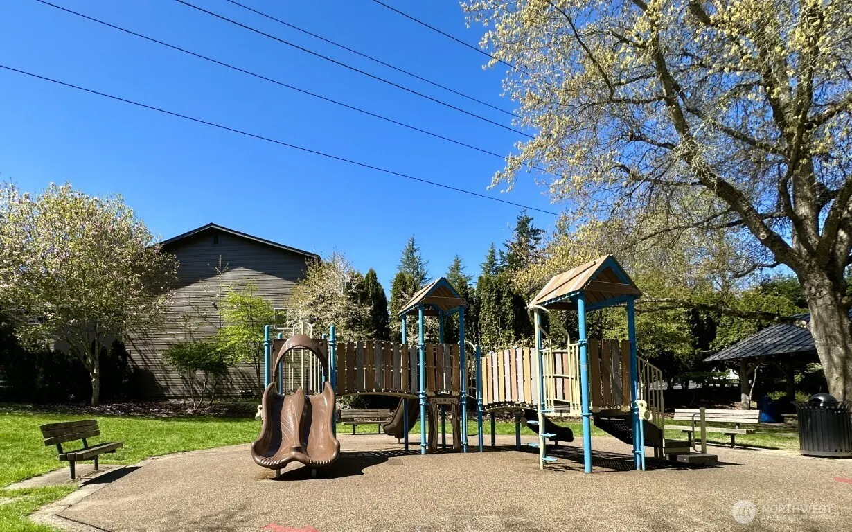 220 SW Clark Street #B101, Issaquah, WA 98027